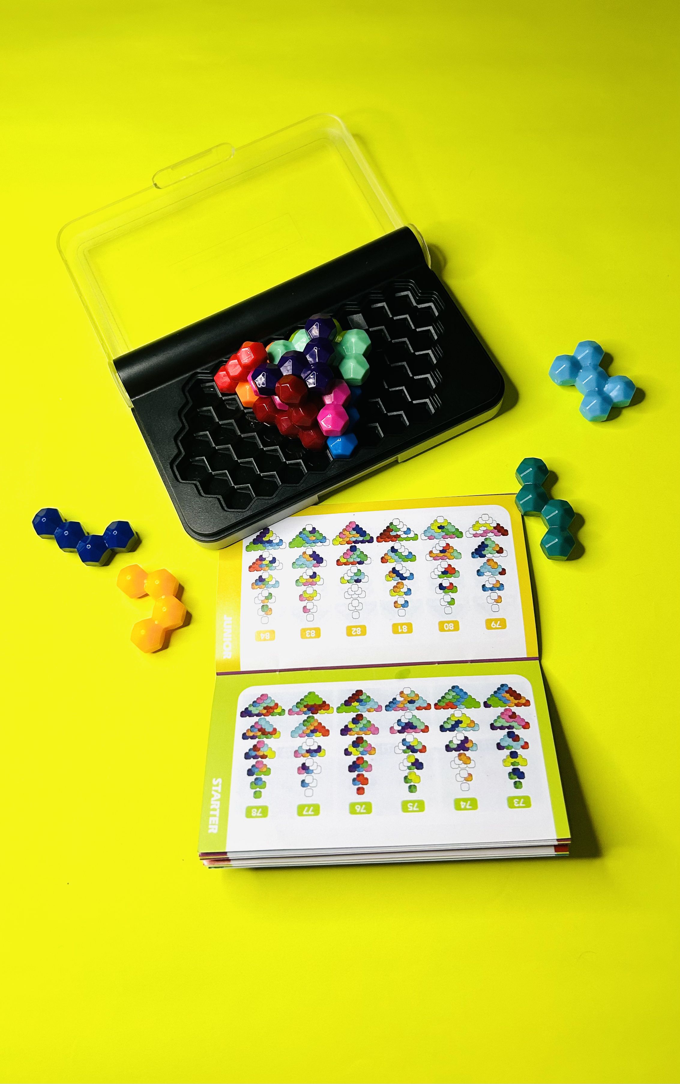 Jogo IQ - Quadrados coloridos 