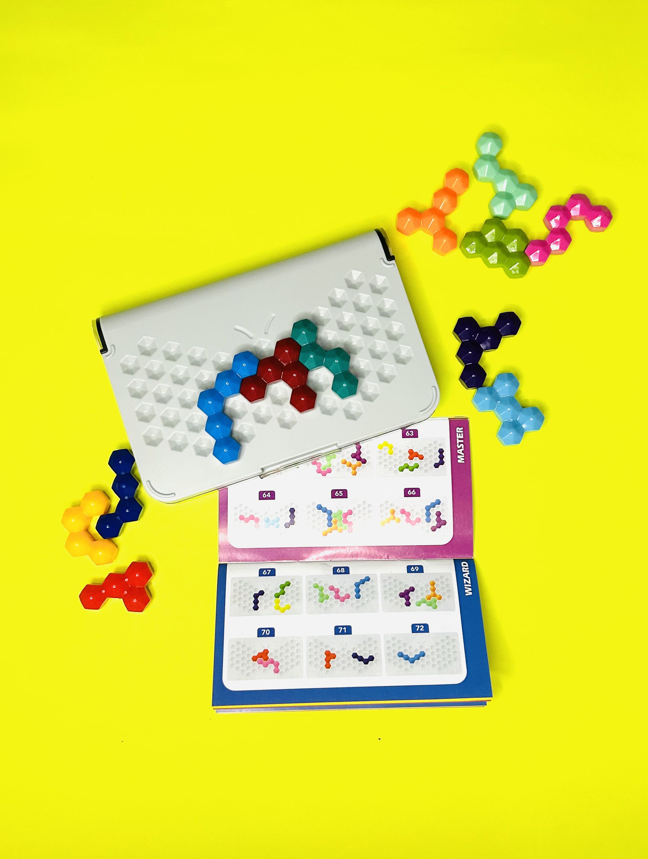 Jogo IQ - Quadrados coloridos 