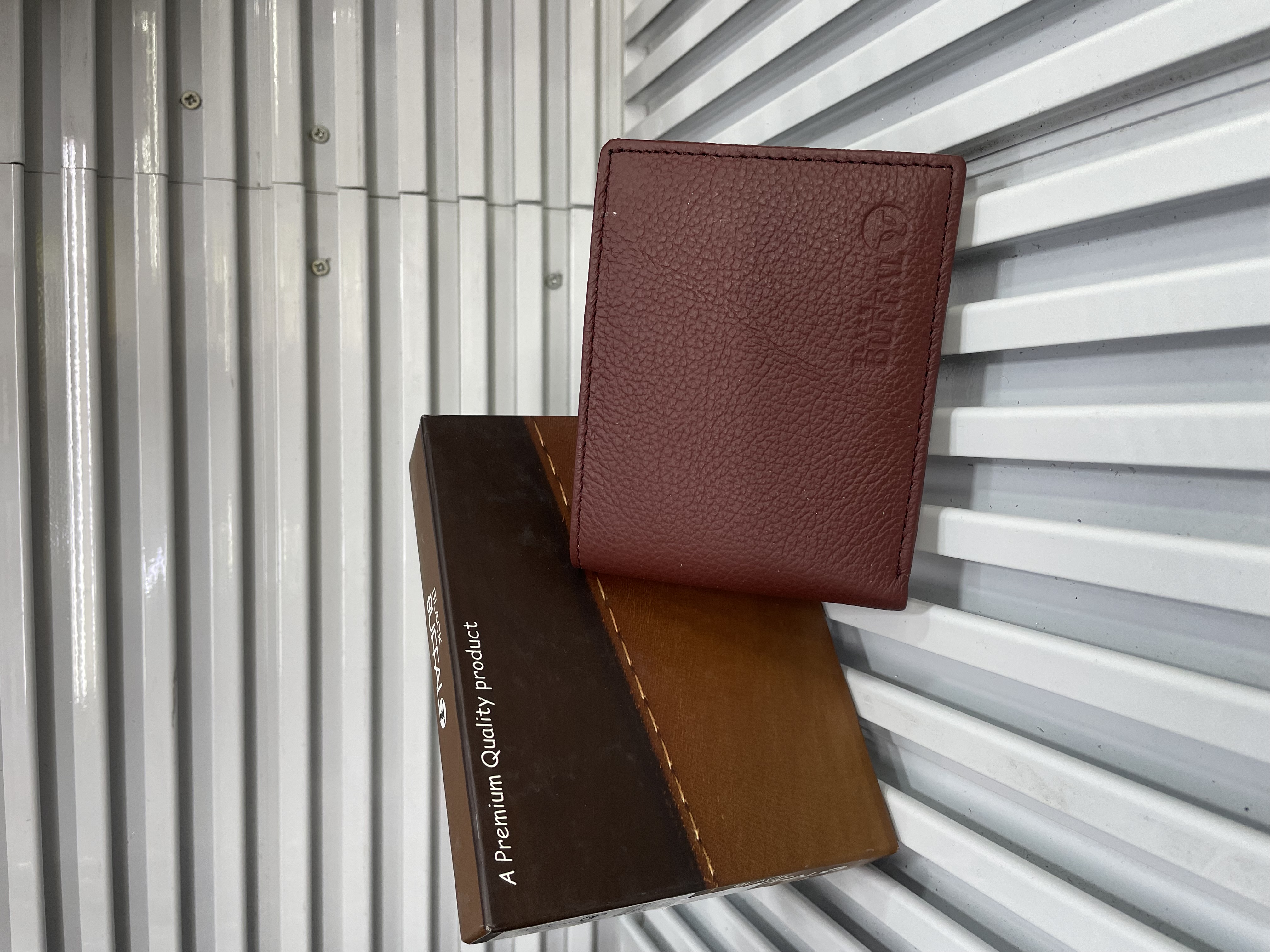 Primebelt - Black Buffalo Maroon Wallet 