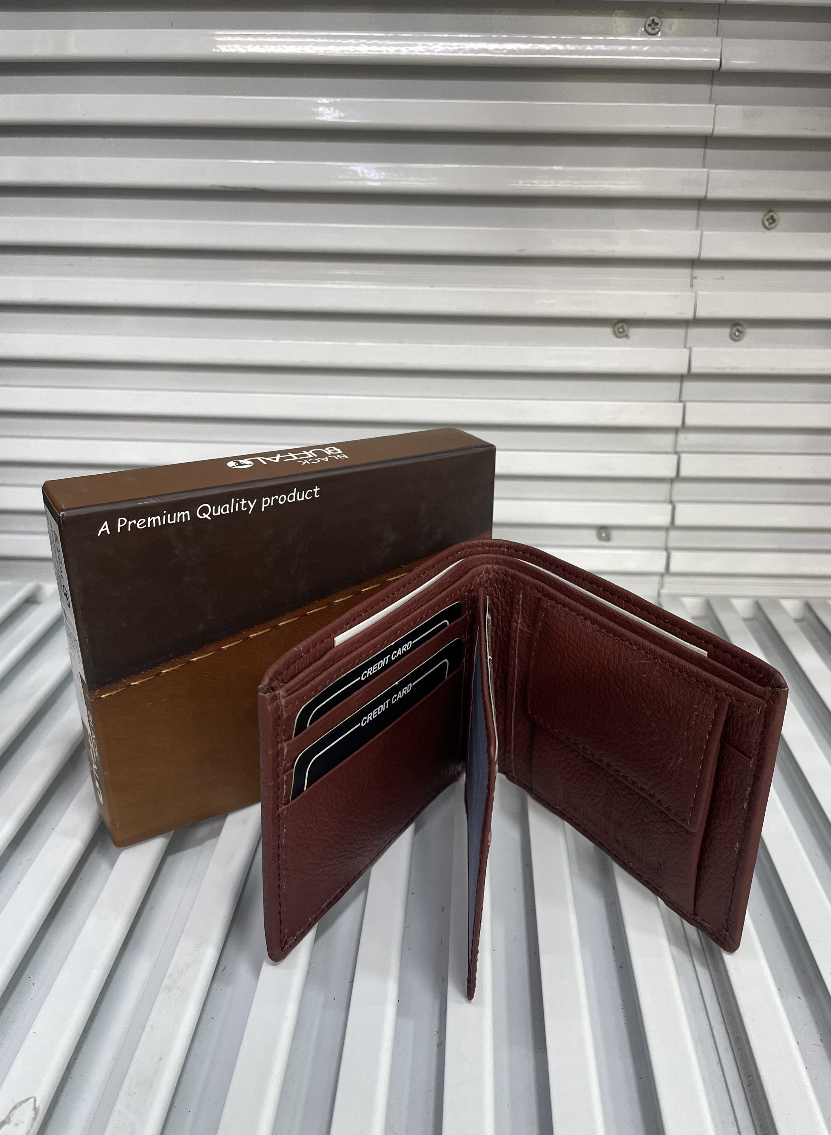 Primebelt - Black Buffalo Maroon Wallet 