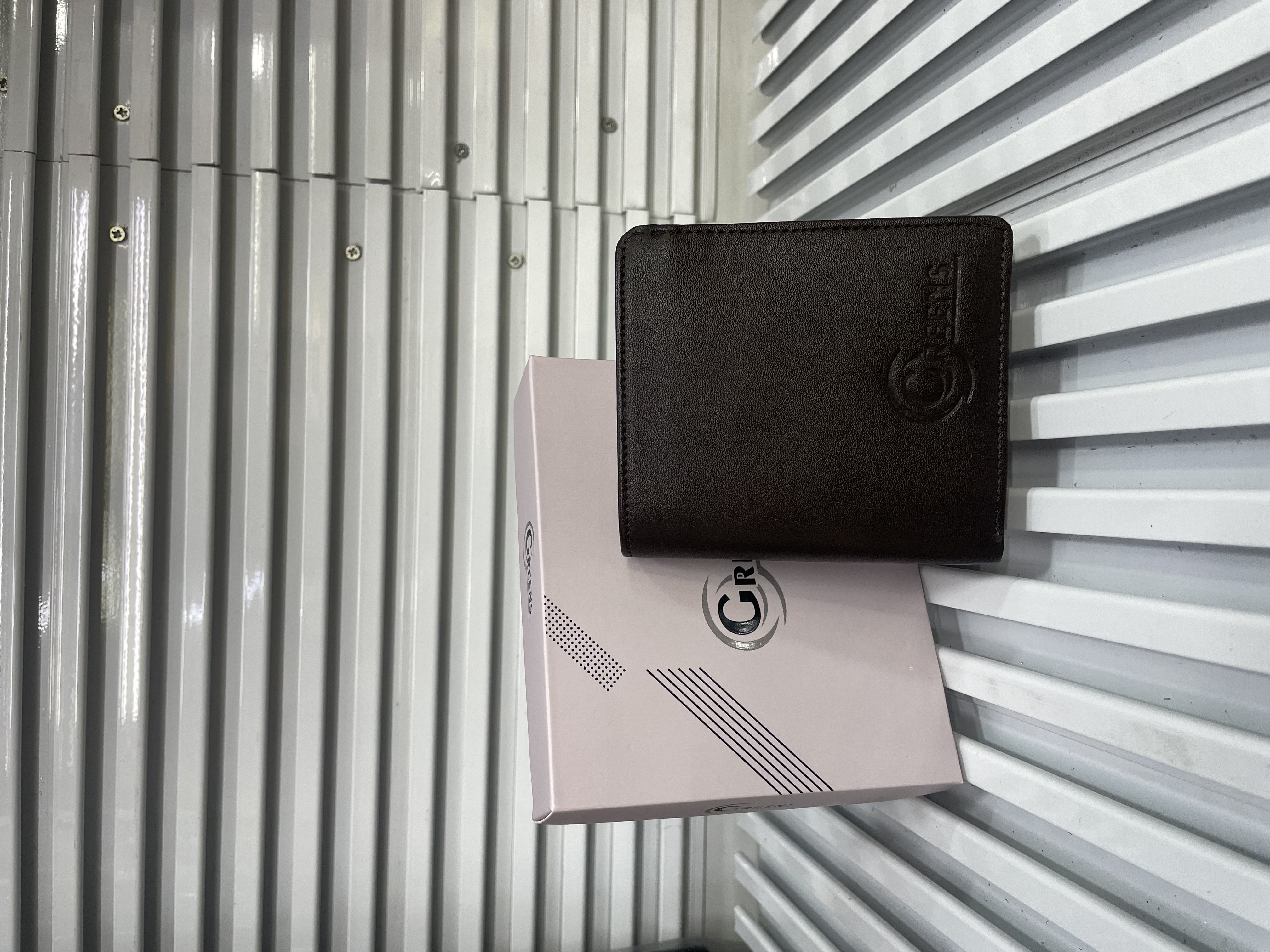 Primebelt - Vegan Book Wallet 