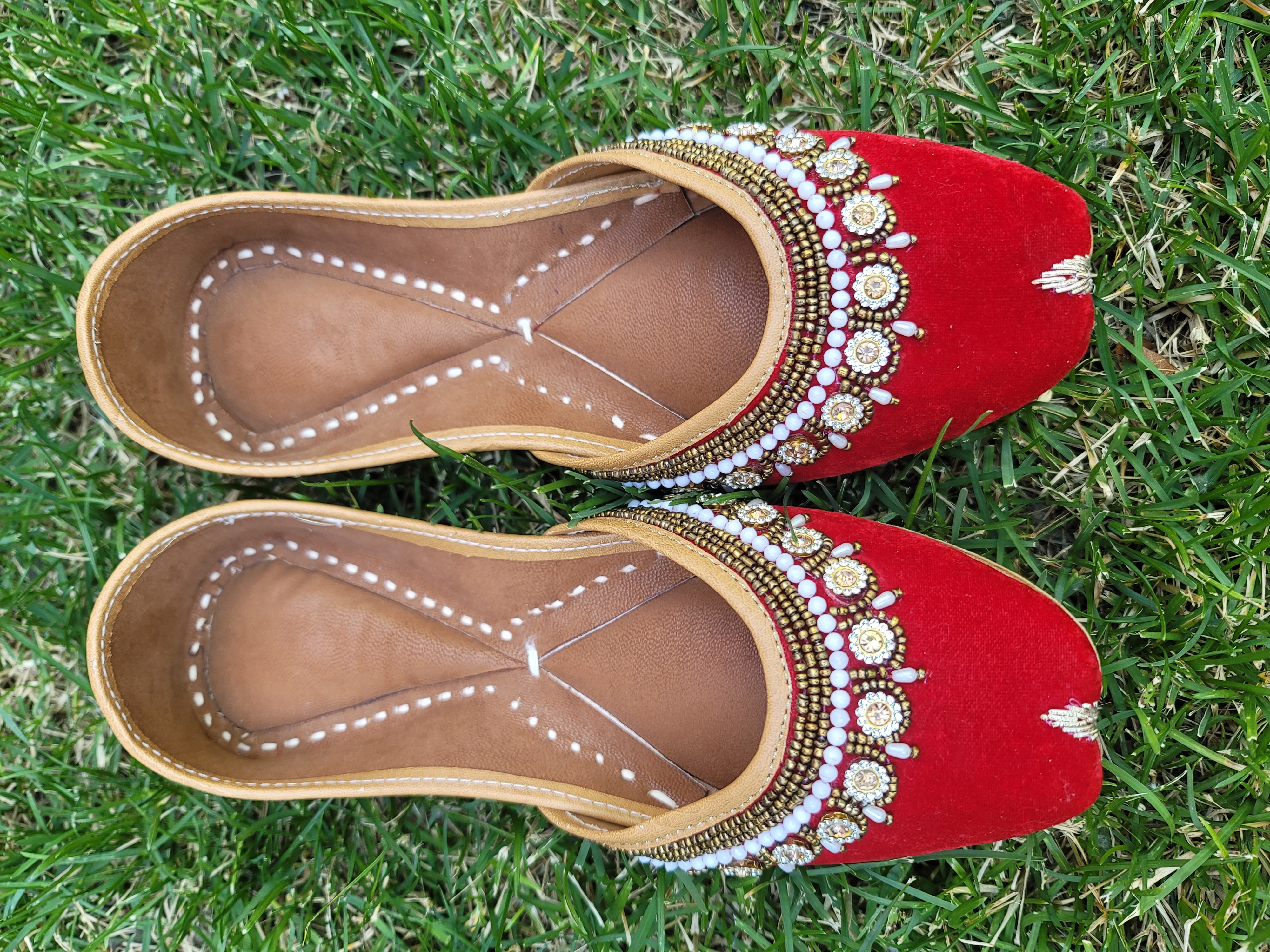 Traditional Punjabi Jutti
