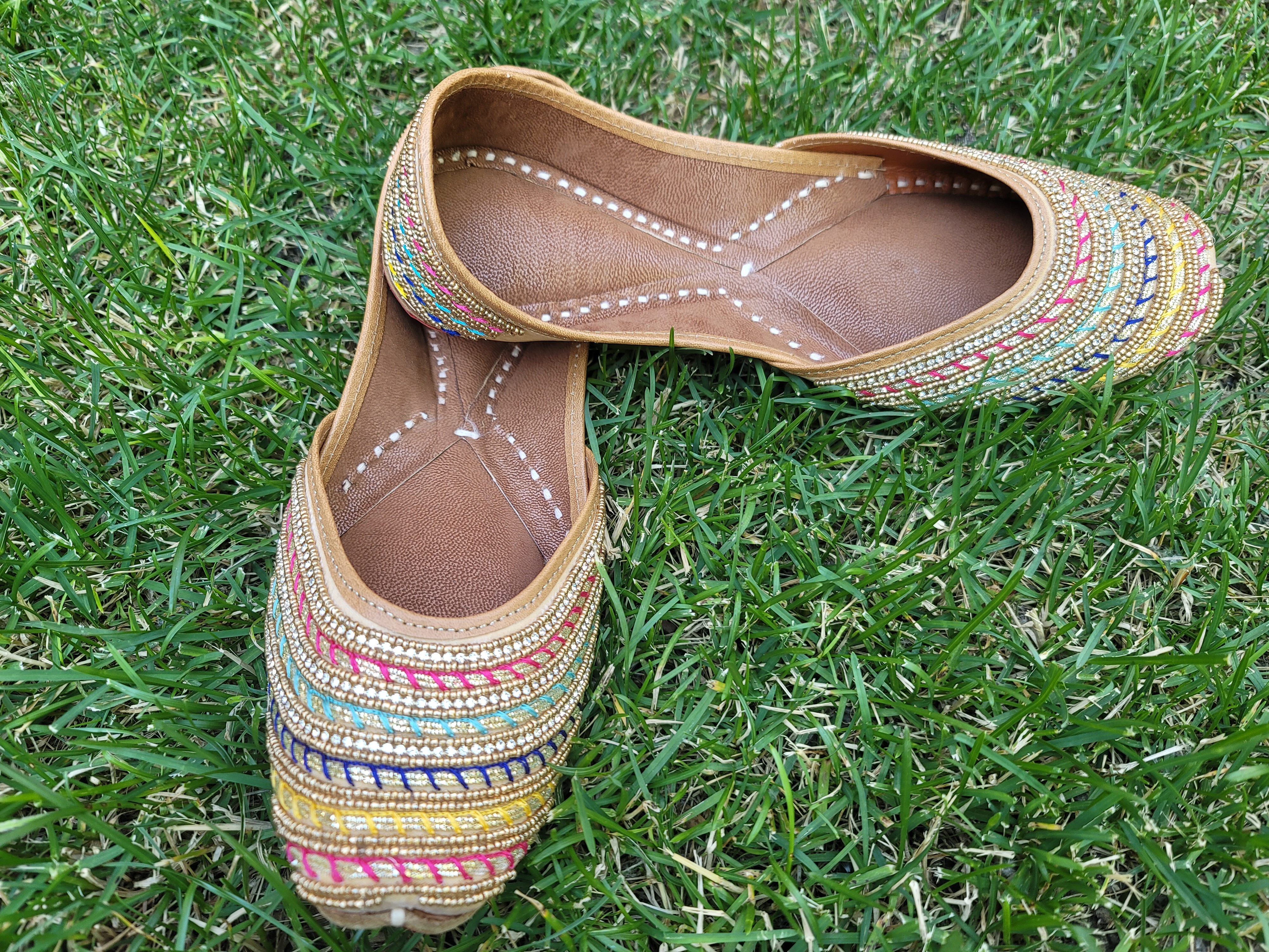 Traditional Punjabi Jutti