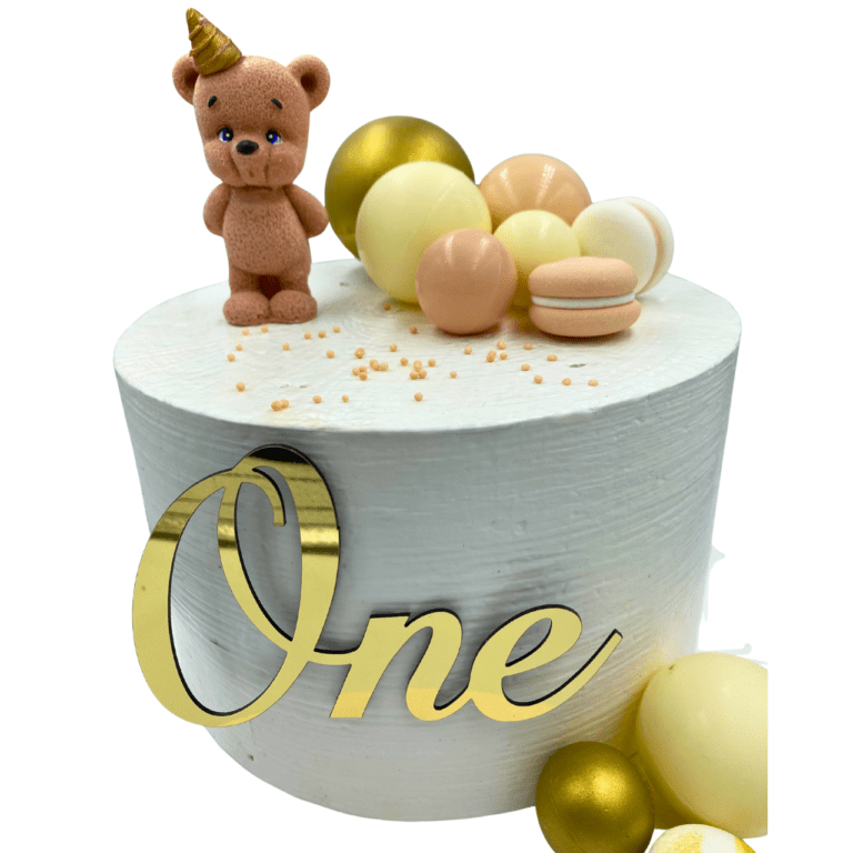 Dekoracija rudas meškiukas su kepurėle