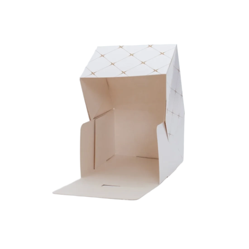 Balta dėžutė 26x26x12cm su ornamentu (5vnt)