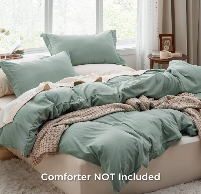 Sage Green Duvet Cover Queen Size - Soft Prewashed Queen Duvet Cover Set, 3 Pieces, 1 Duvet Cover 90x90 Inches with Zipper Closure and 2 Pillow Shams, Comforter Not Included