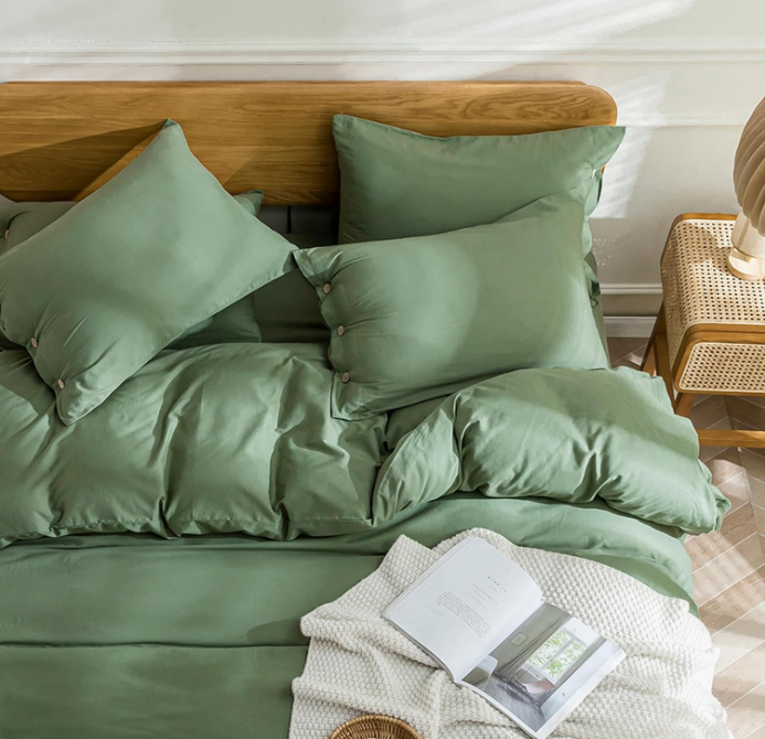 Green Duvet Cover Queen Size - 100% Washed Cotton Linen Like Textured Comforter Cover, 3 Pieces Breathable Soft Bedding Set with Button Closure (Green, Queen 90"x90")