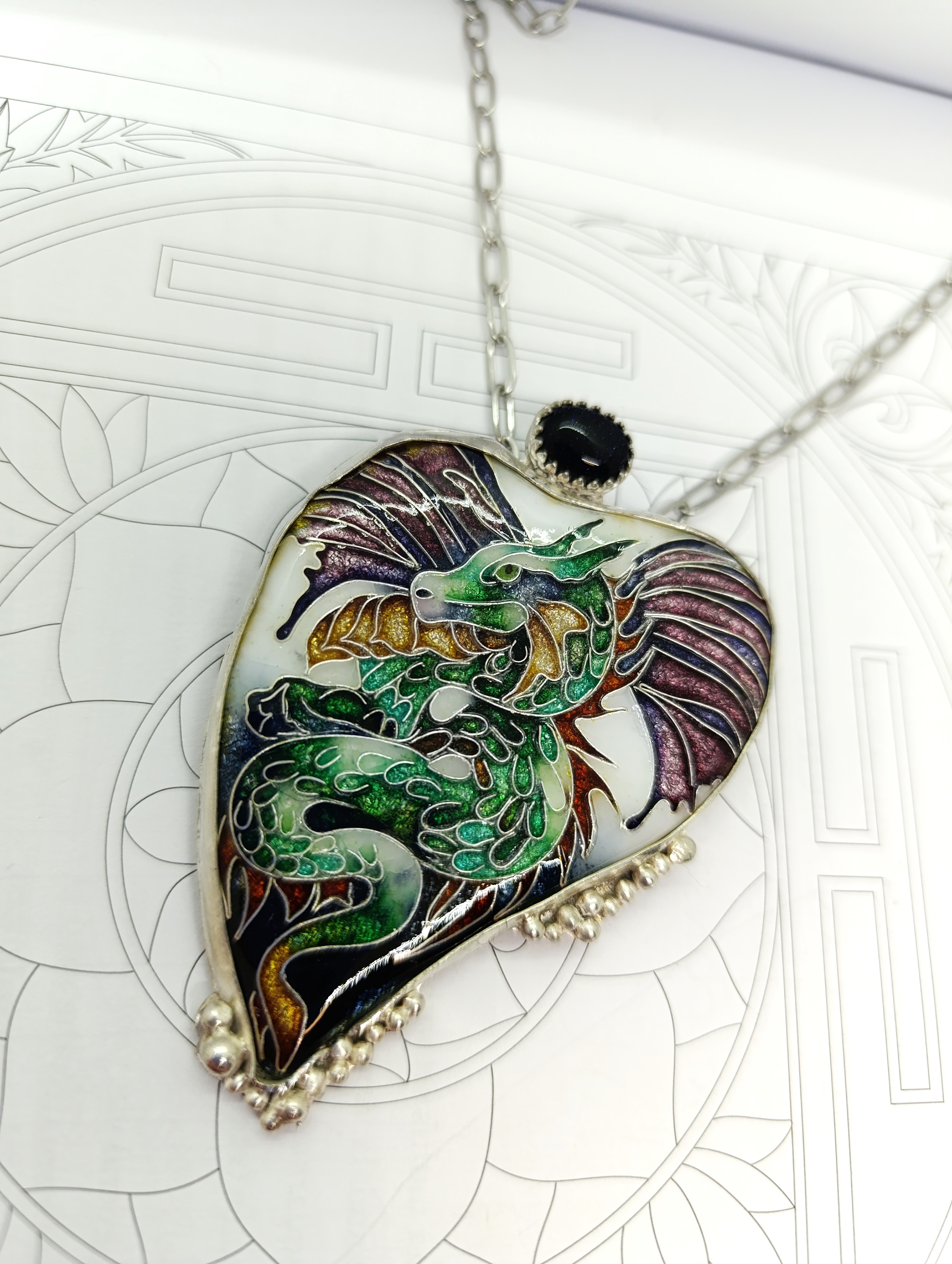 Dragon mystique