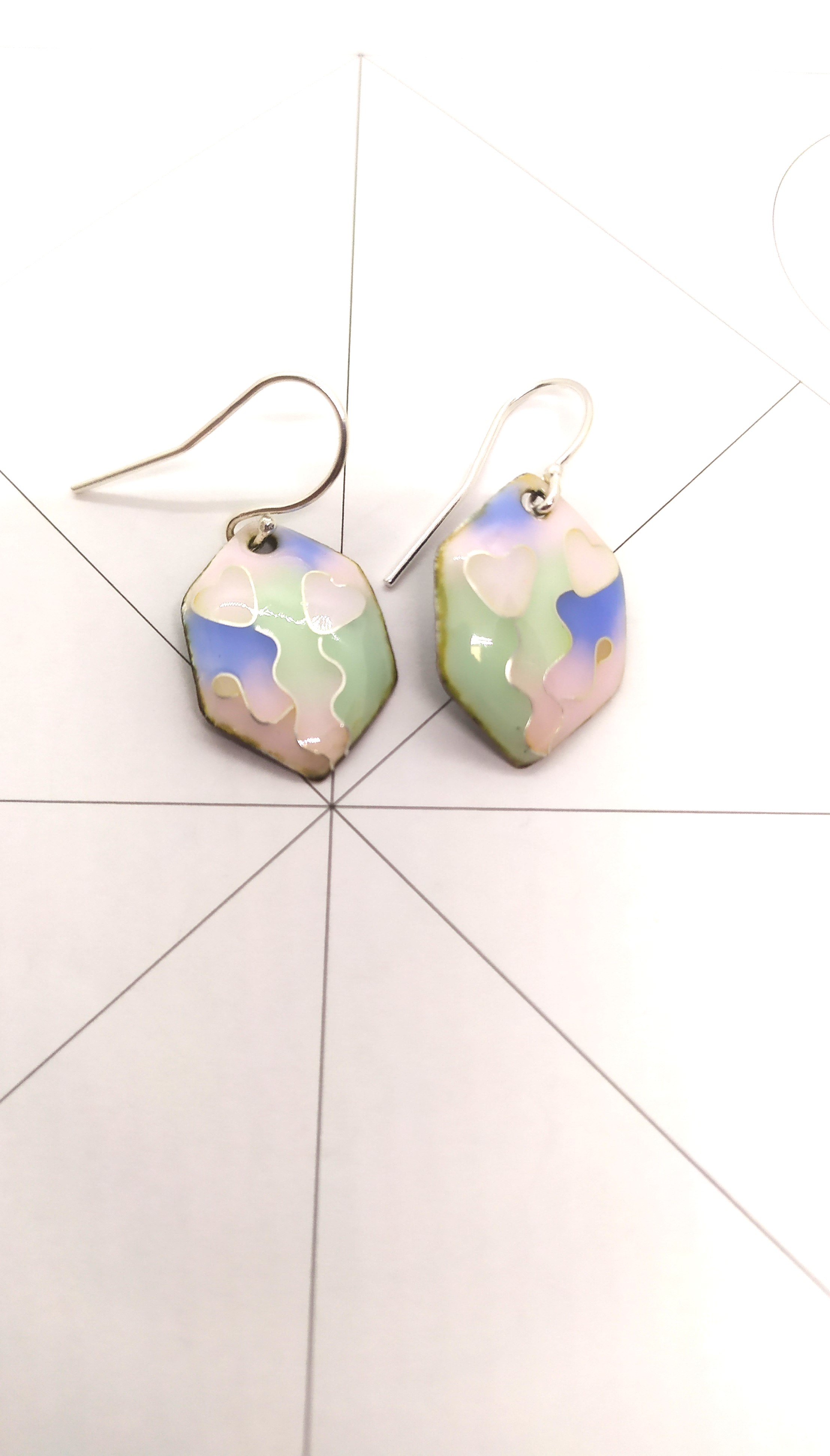 Nébuleuse émaillée