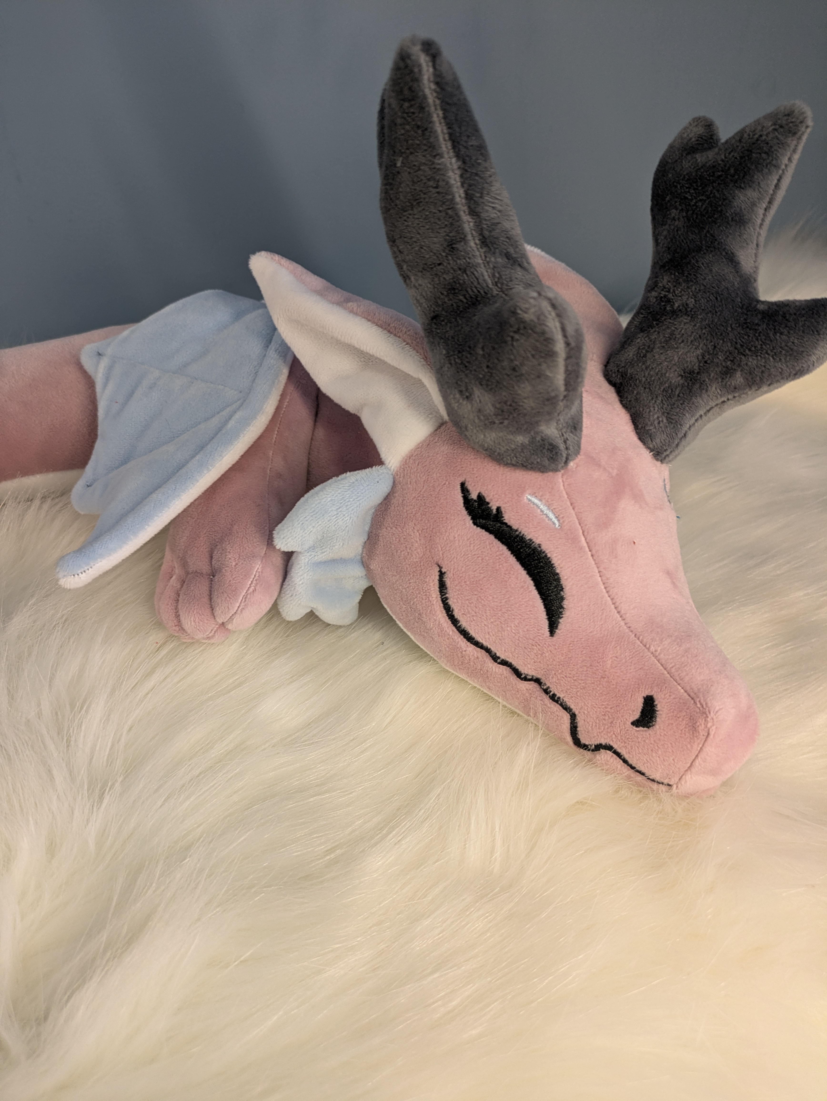 Peluche Tour de cou rose 