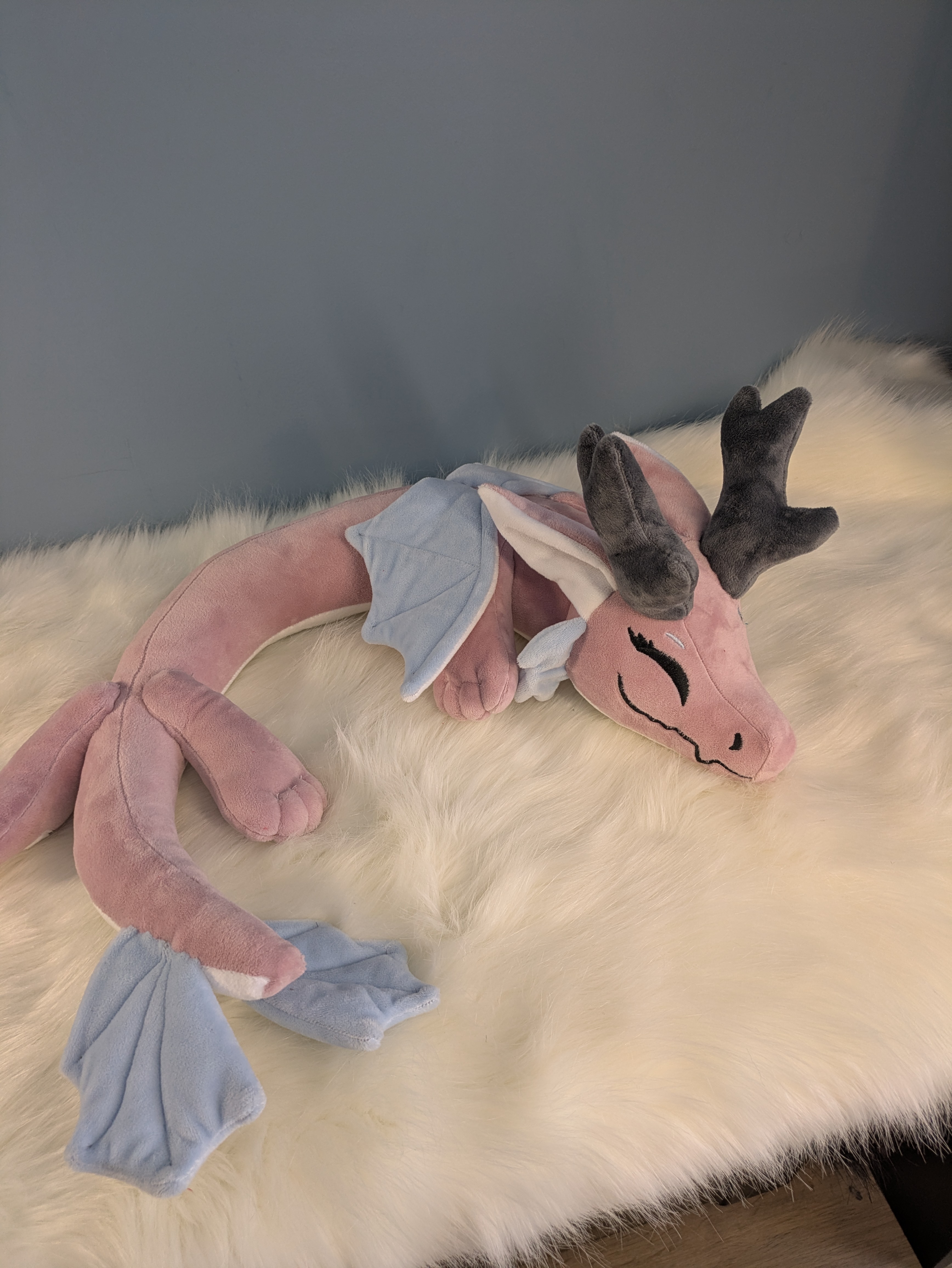 Peluche Tour de cou rose 