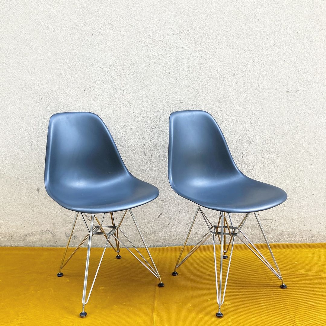 Chaise Vitra DSR noir