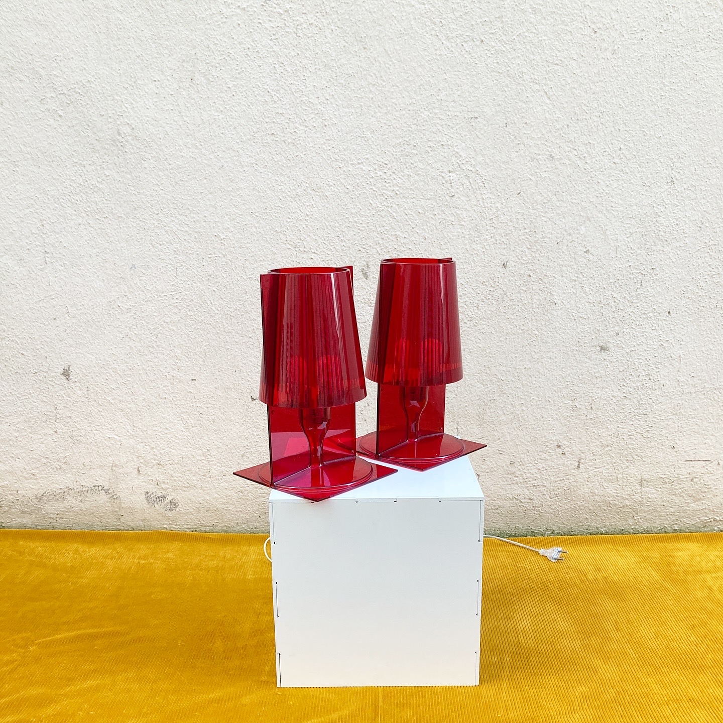 Lampe Take par Feruccio Laviani pour Kartell