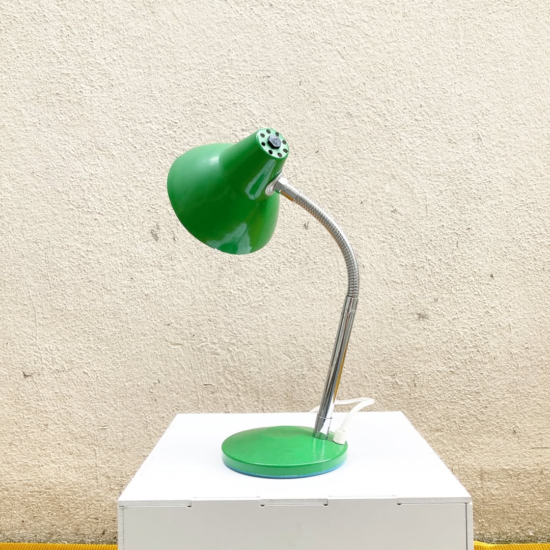 Lampe de bureau vintage – métal vert & flexible chromé