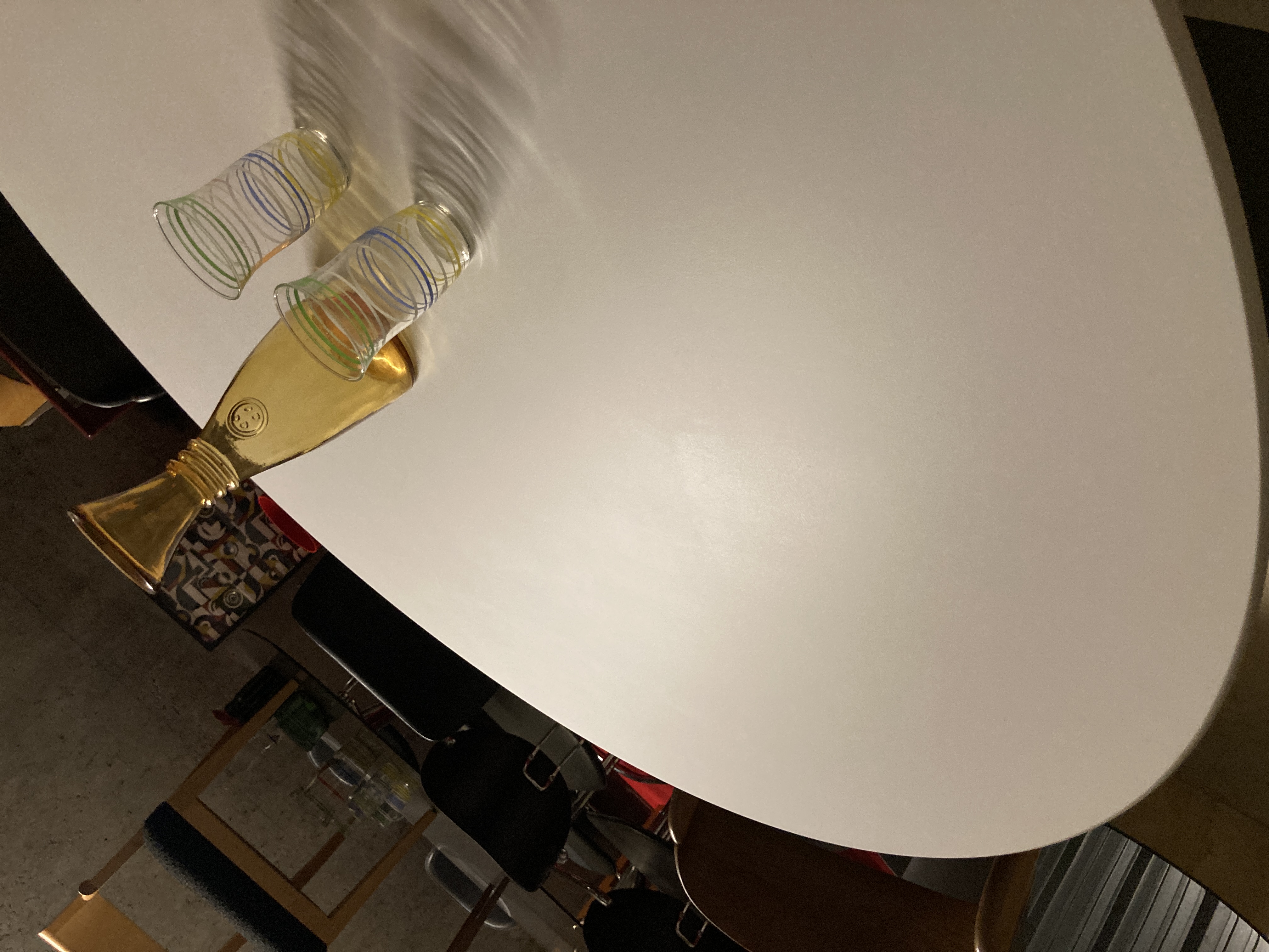 Table Tulipe 137 cm par Eero Saarinen pour Knoll