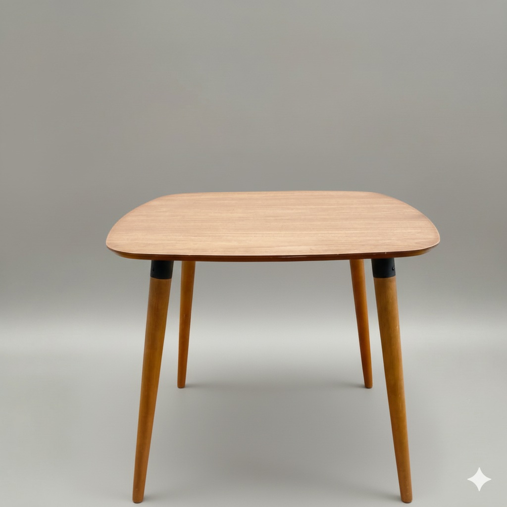 Table à manger scandinave en teck