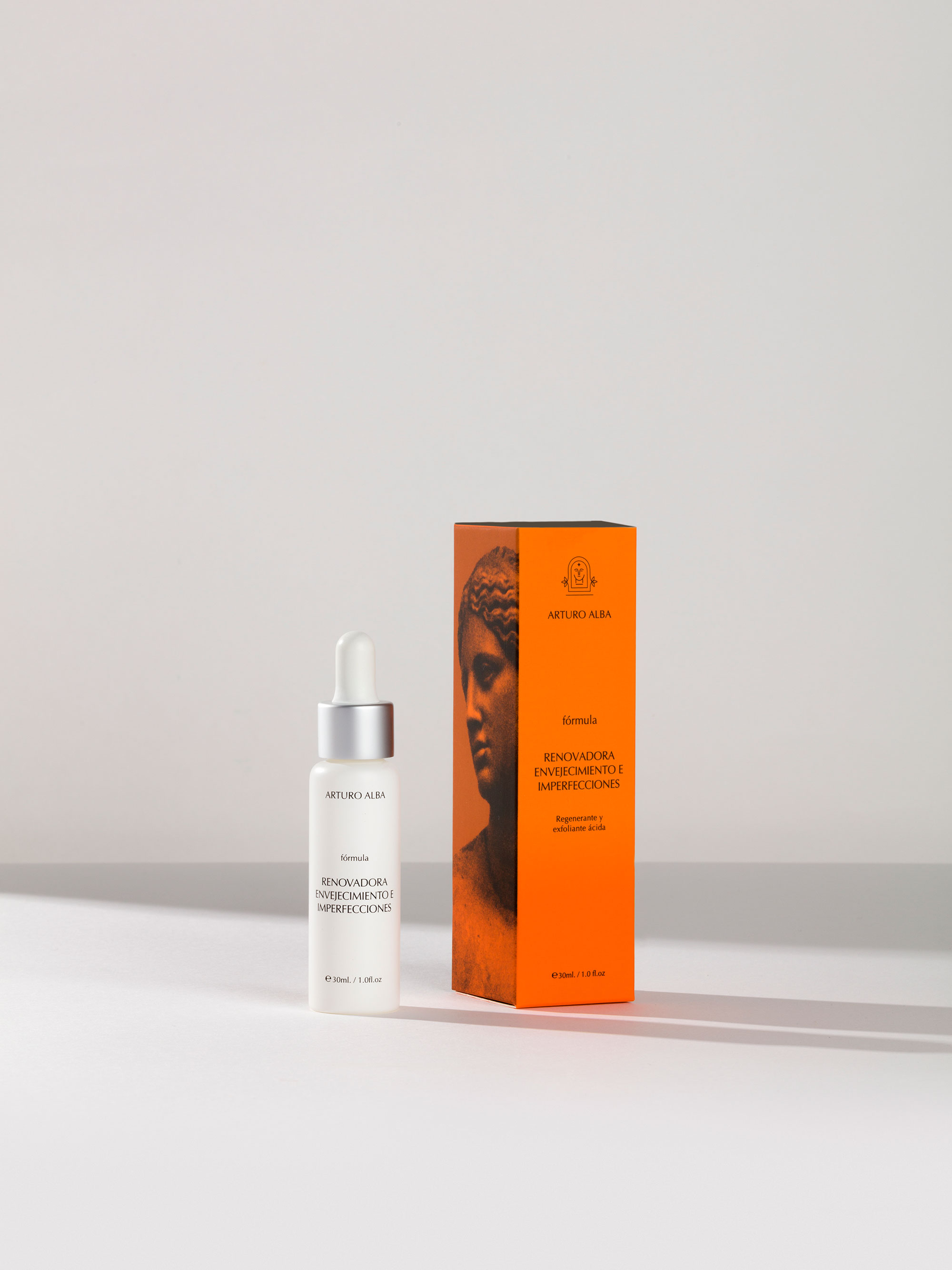 Arturo Alba RENOVADORA ENVEJECIMIENTO E IMPERFECCIONES 30 ml.