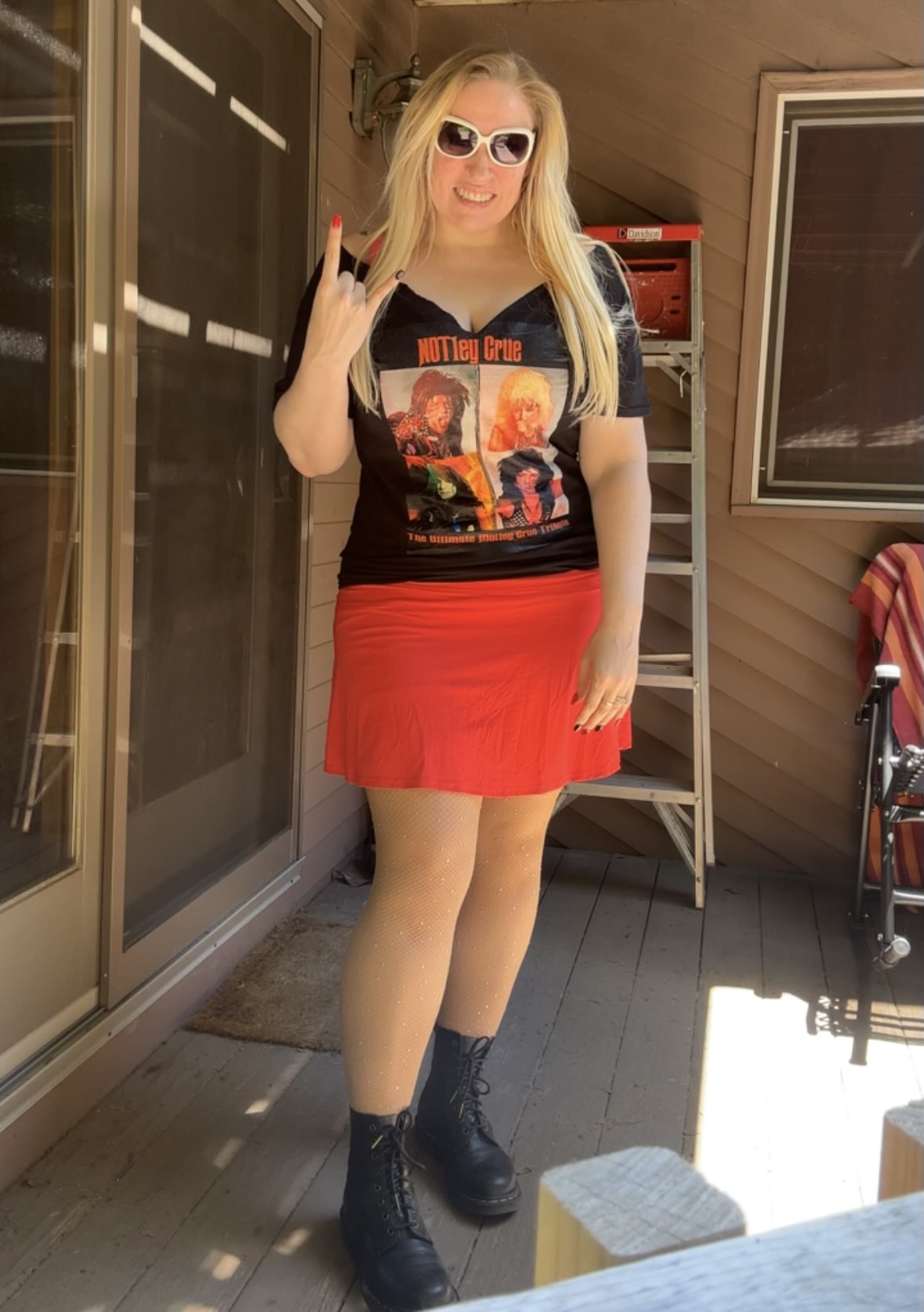 NOTley Crüe - The Ultimate Motley Crue Tribute - SATD Band PIC T-shirt