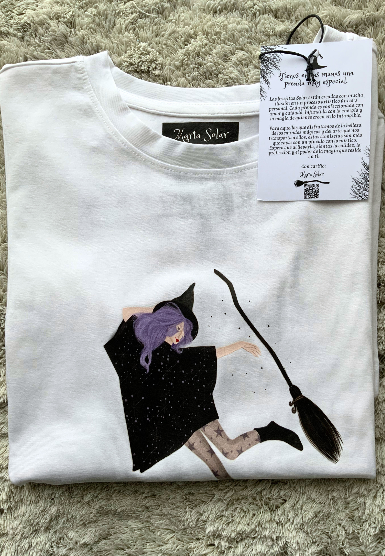 Camiseta Bruja Azura