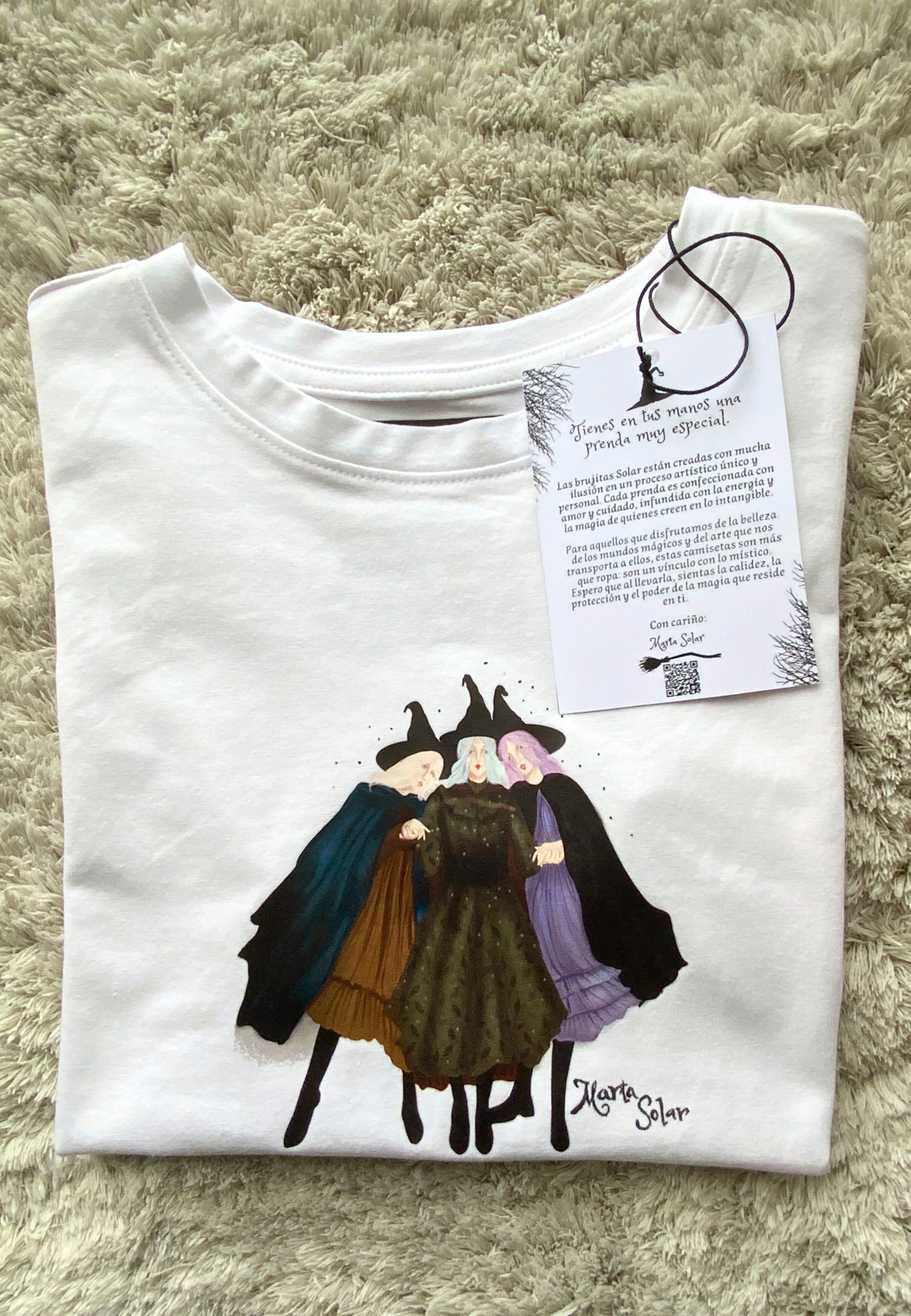 Camiseta Triada