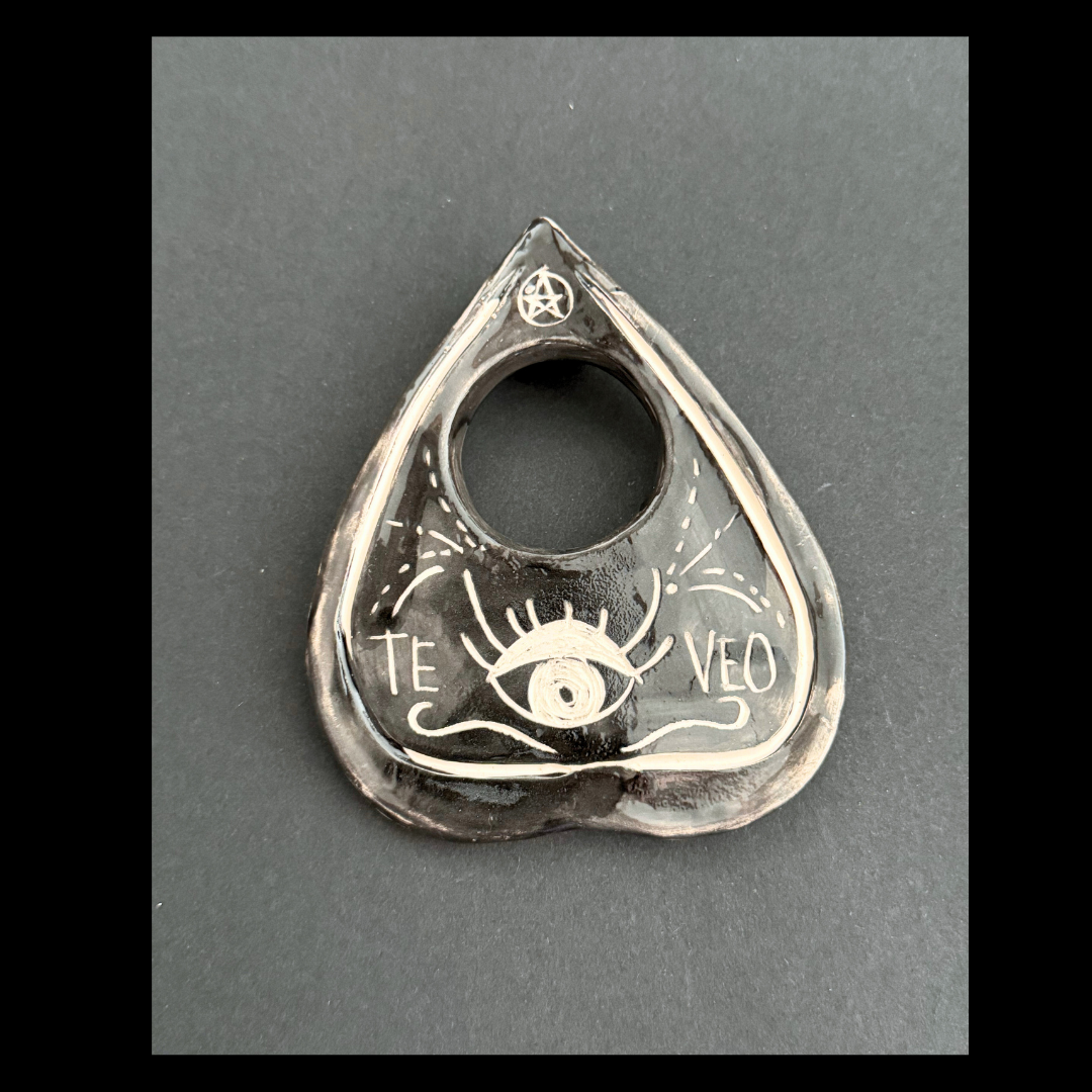 Planchette Mural