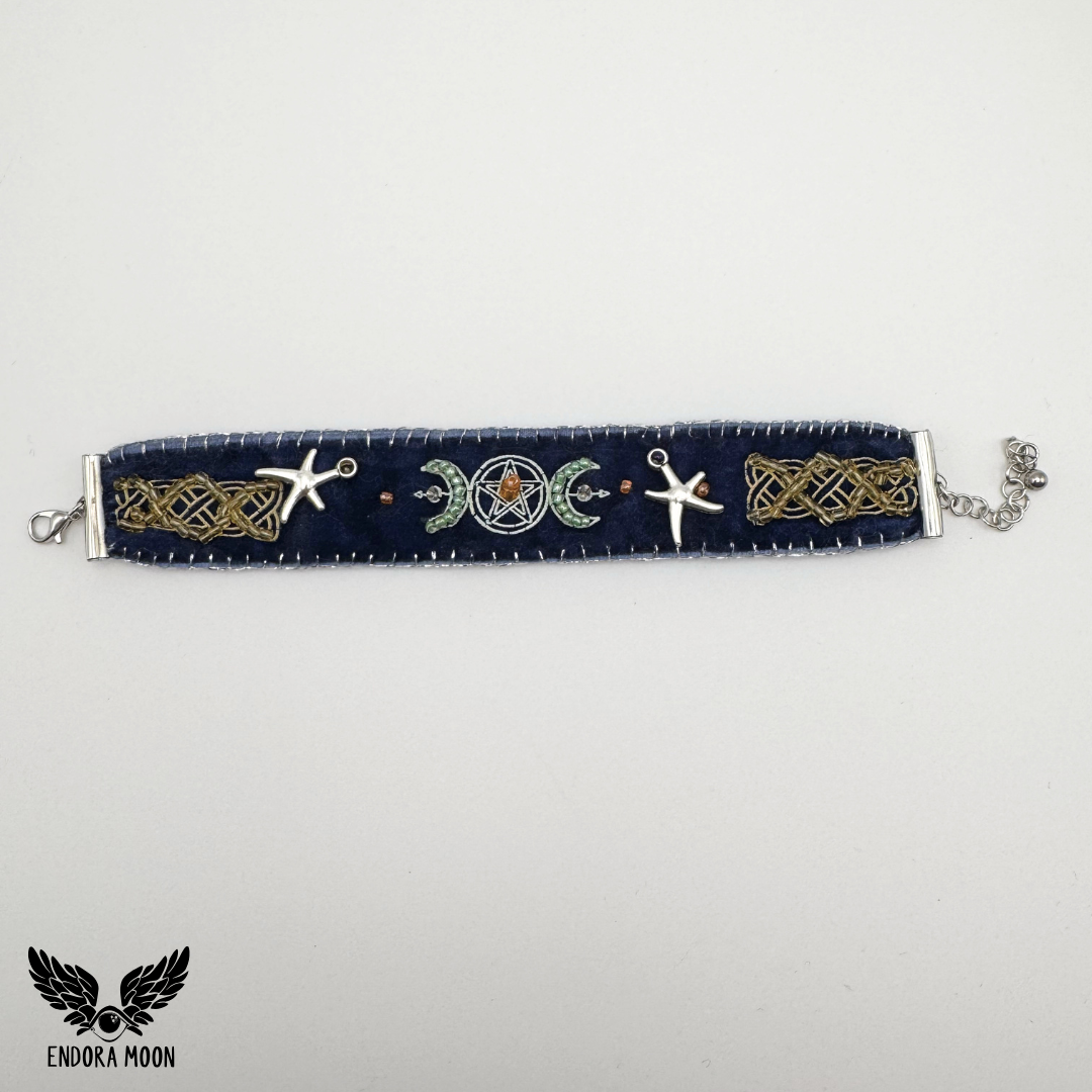 Pulsera Wicca Moon –  Triplediosa aguamarina