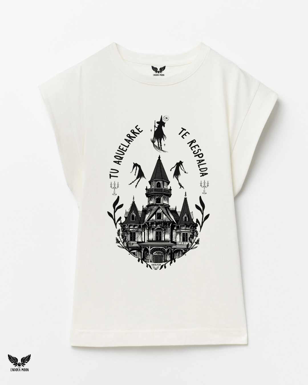 Camiseta aquelarre, manga sisa, cuello caja