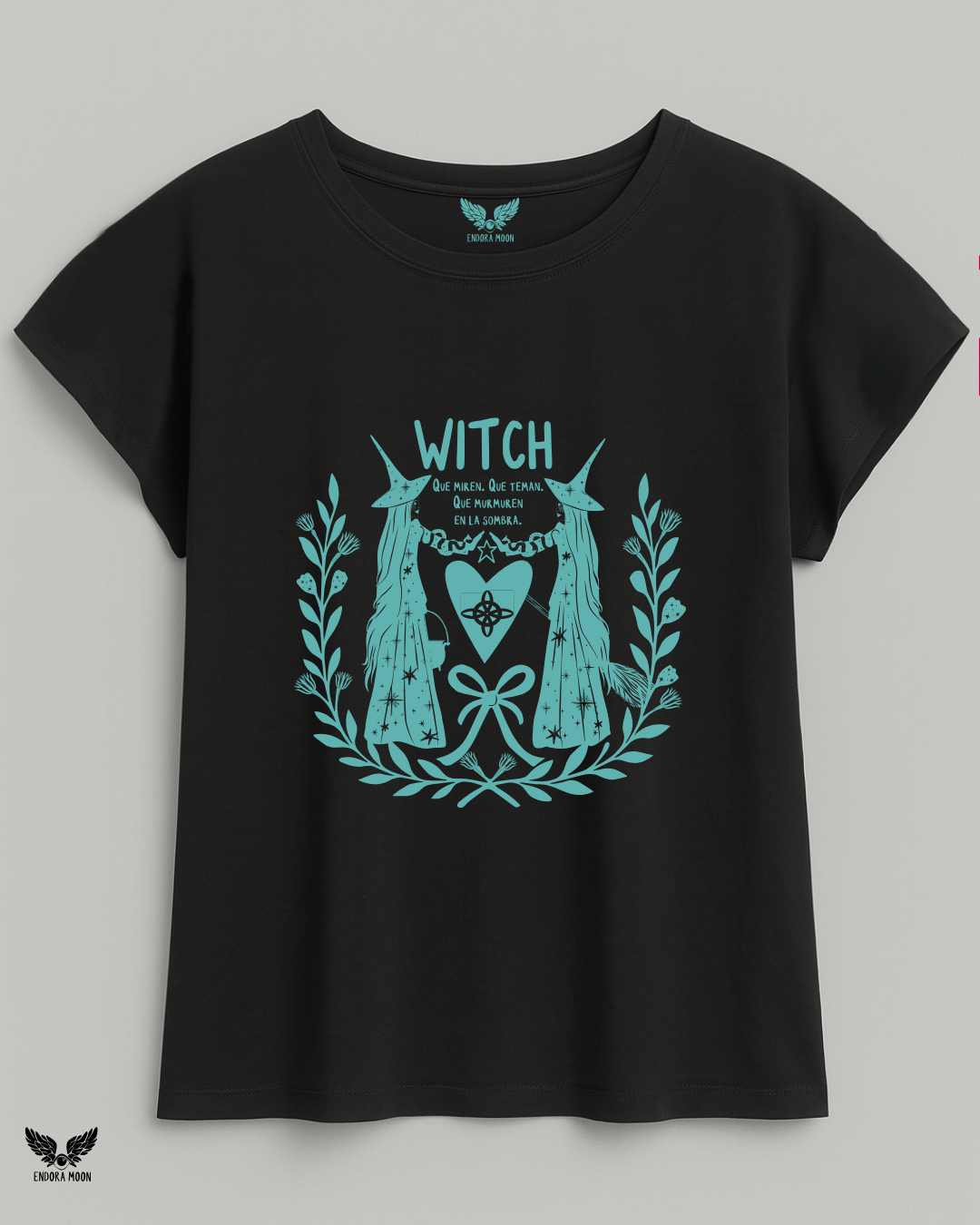 Camiseta WItch Negra manga continua. 