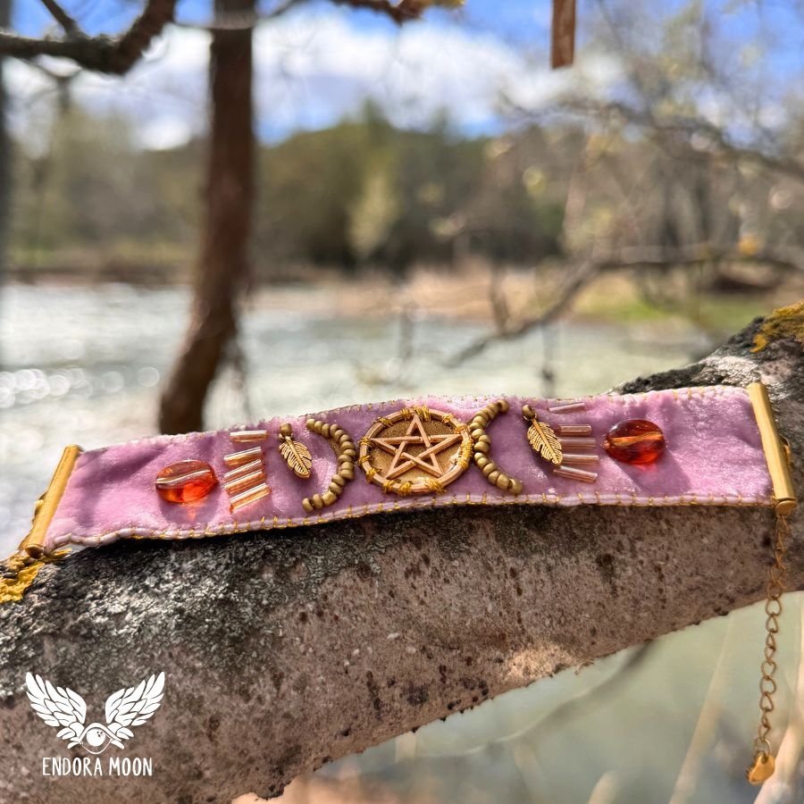 Pulsera Pentáculo Dorado