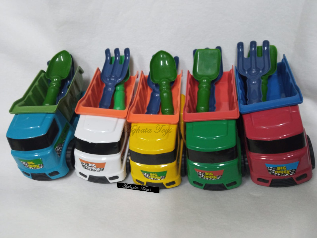 Caminhão big truck praia caçamba basculante com rastelo e pá plástico infantil