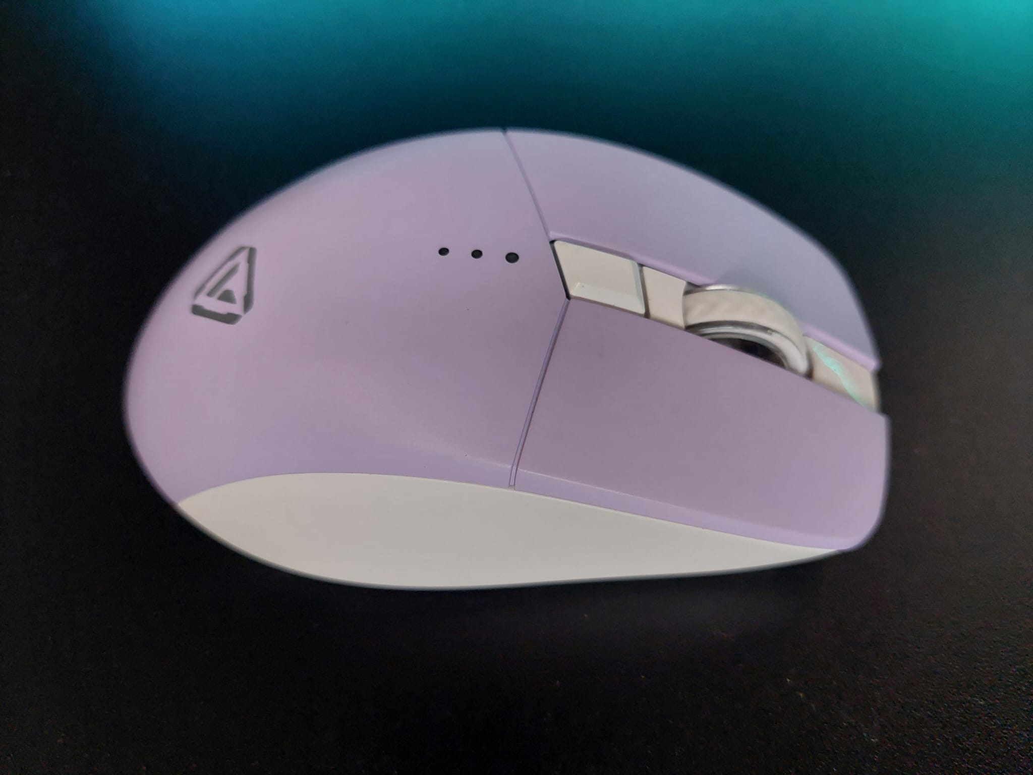 Ergonomic Mouse DPI 1600 Game Gaming 2.4G Wireless Mouse.Charging battery.