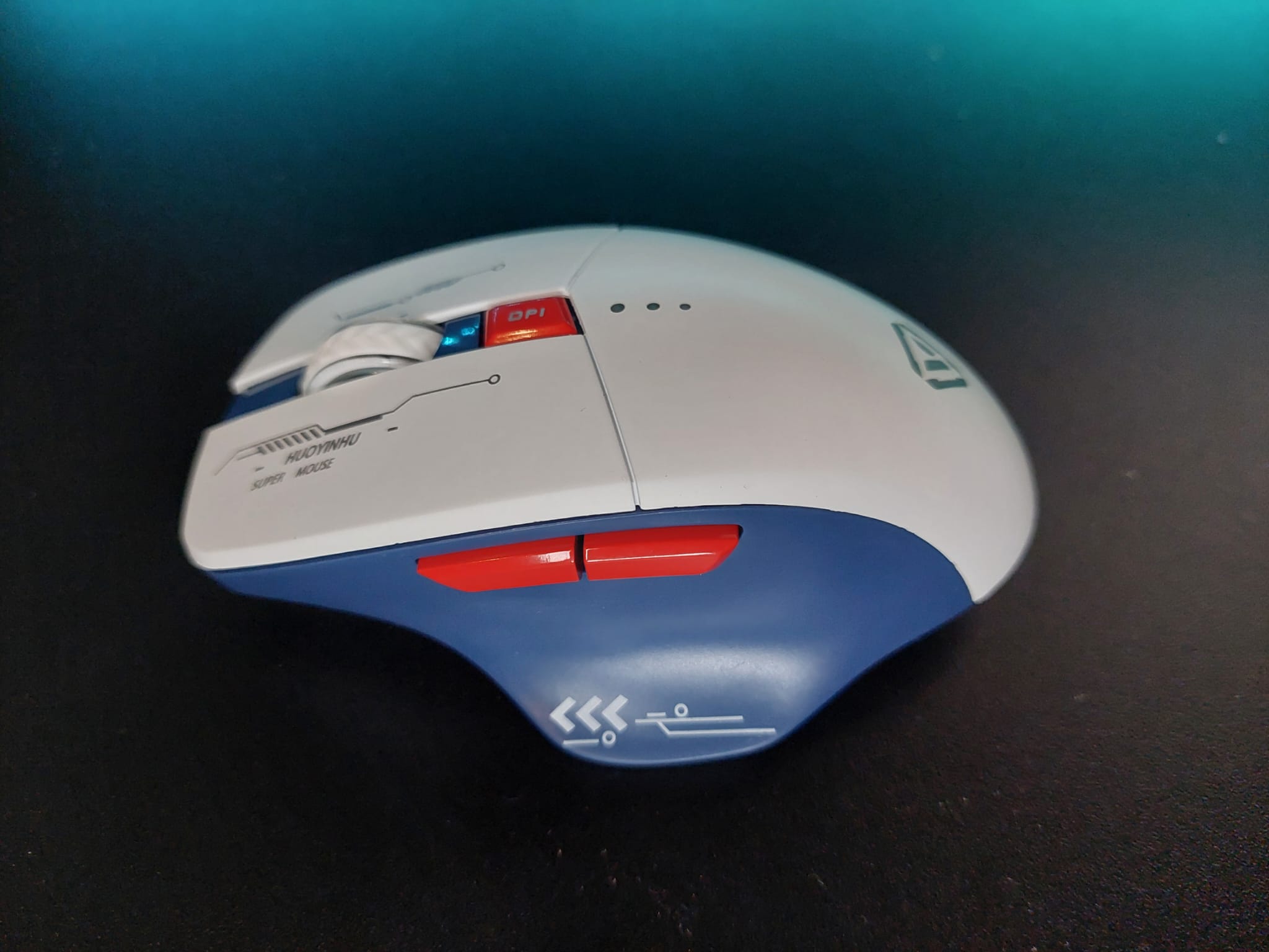 Ergonomic Mouse DPI 1600 Game Gaming 2.4G Wireless Mouse.Charging battery.