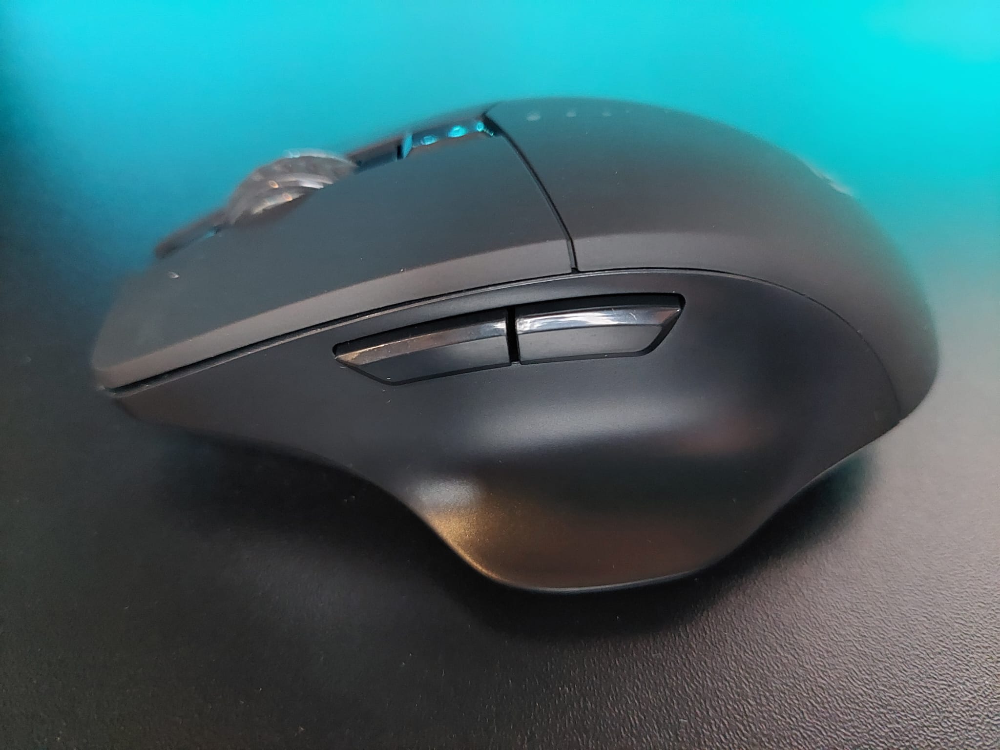 Ergonomic Mouse DPI 1600 Game Gaming 2.4G Wireless Mouse.Charging battery.