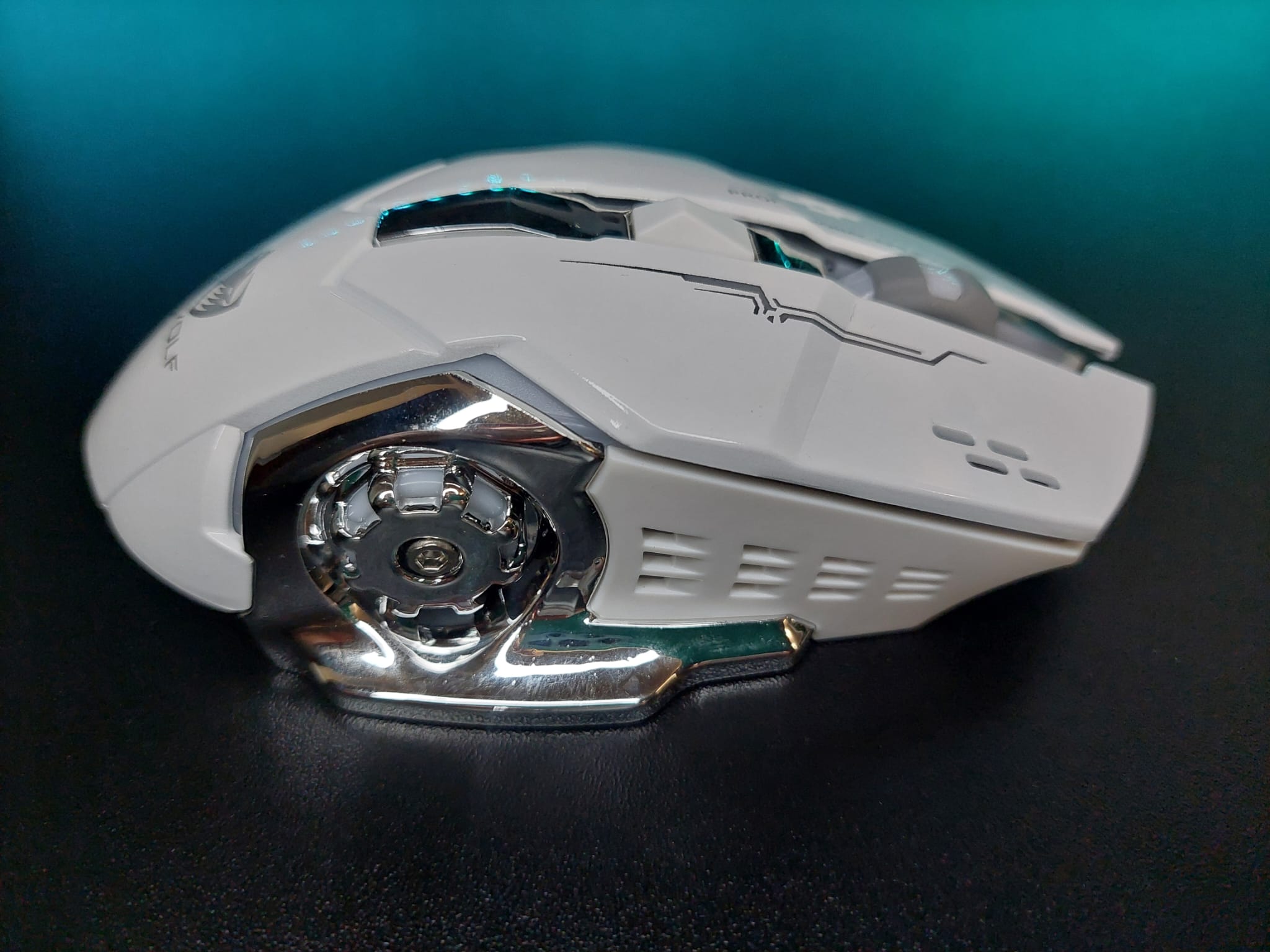 High quality mechanical gaming mouseT-Wolf Q13 2023,Charging Batery.