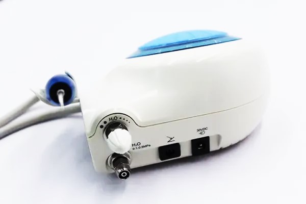 DETARTREUR ULTRASONIQUEPOUR CHIEN ET CHAT 