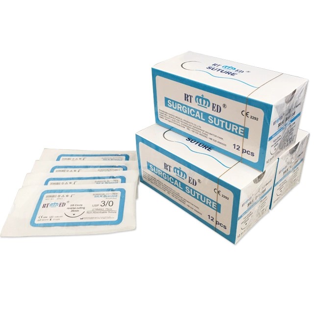 FIL DE SUTURE SOIE AVEC AIGUILLE 