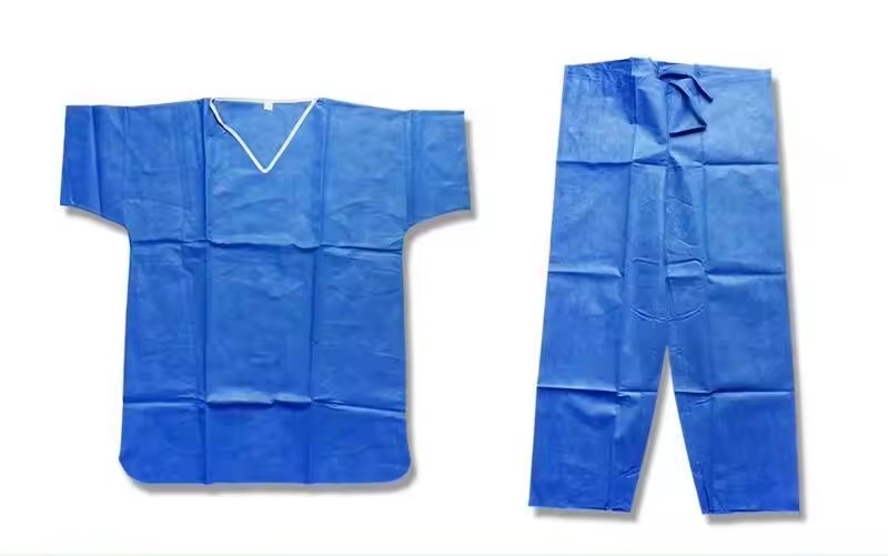 PYJAMA 2 PIECES EN NON TISSU PP JETABLE 