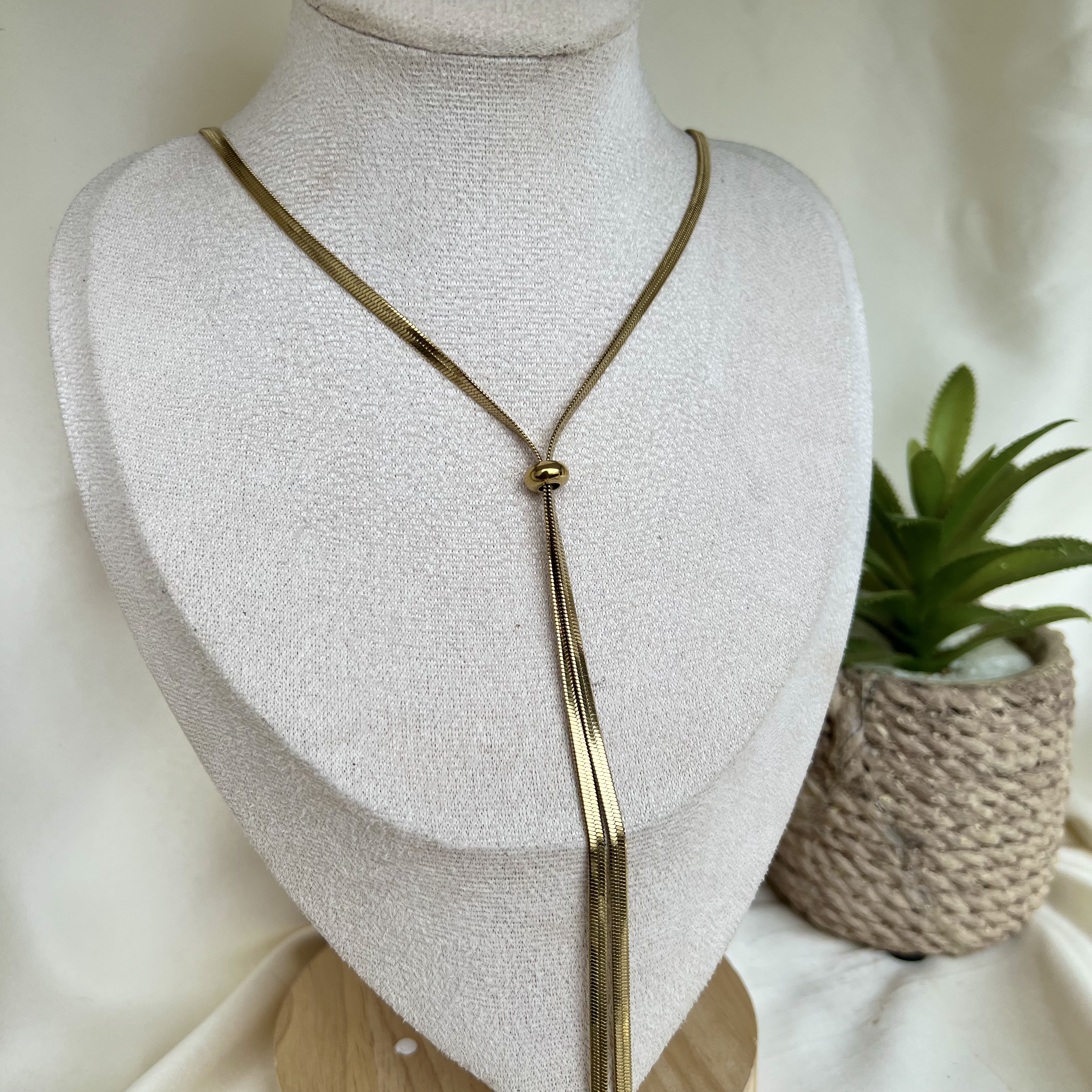 Collar Bowtie Dorado