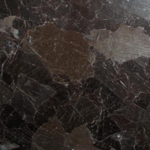 Antique brown angola