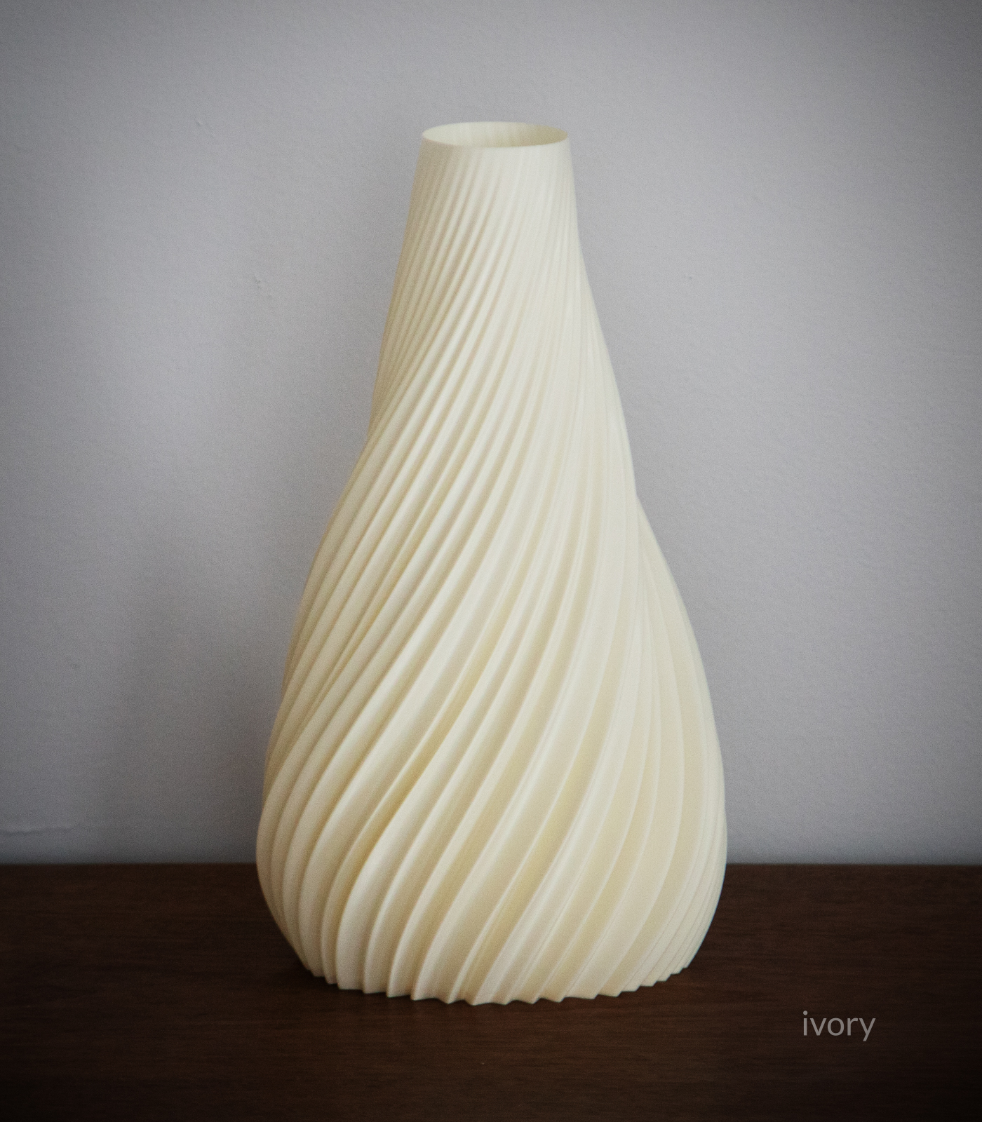 Kate - available in white and ivory