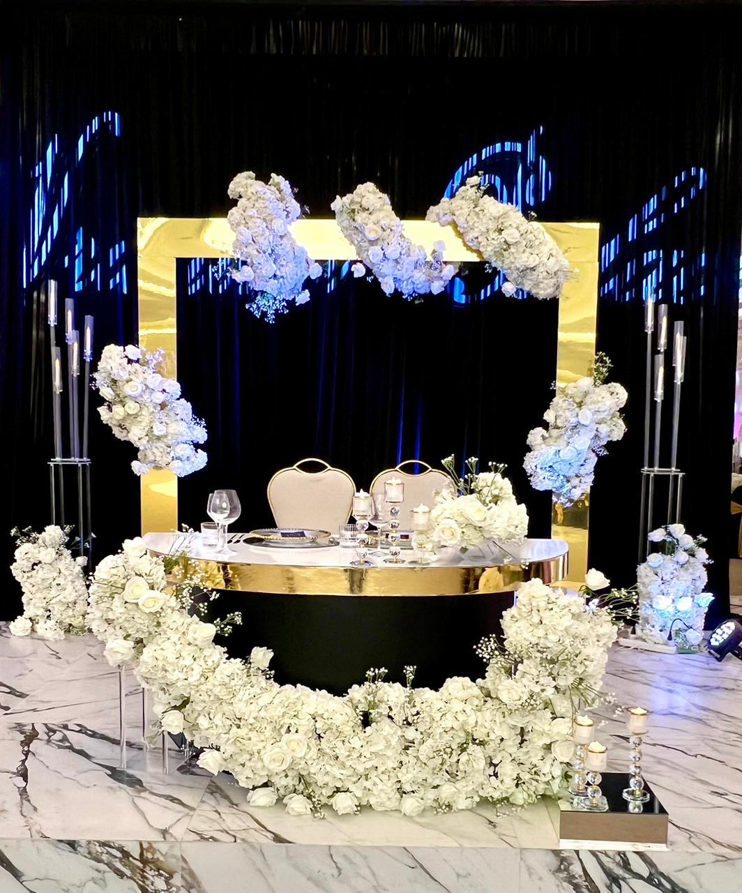 Elegant Wedding Table Decor