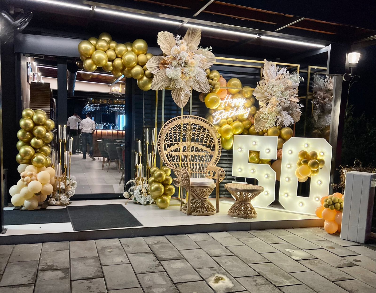 Event Decoration Set