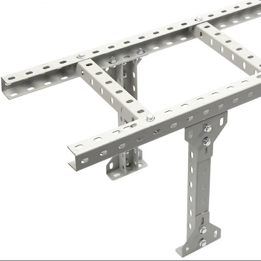 Chemin de câbles en forme de U peint par pulvérisation pour salle informatique