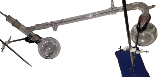 borosillicate glass distilation apparatus