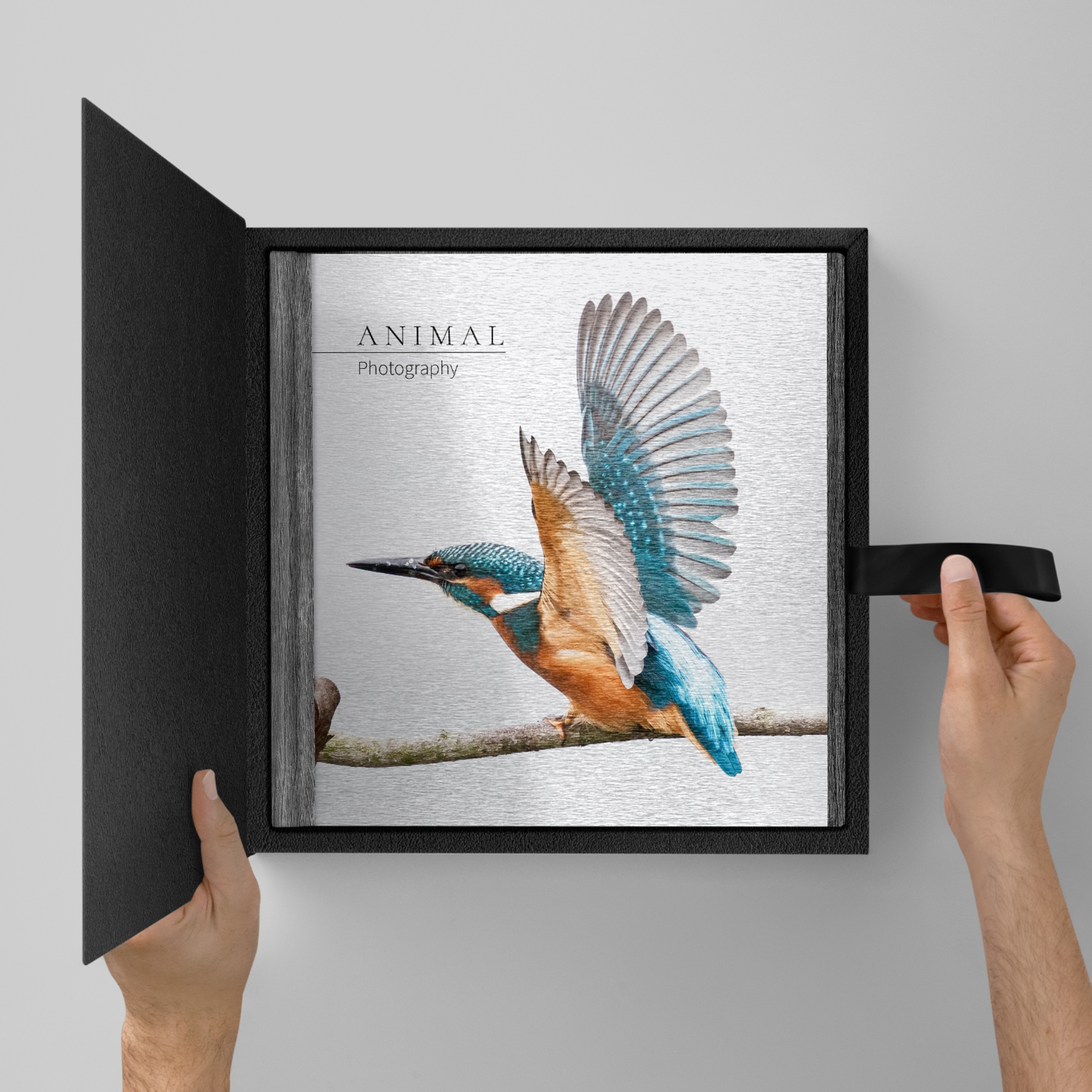 Prabangi rankų darbo dovanų dėžutė, akrilas + juoda oda, formatas 21x21