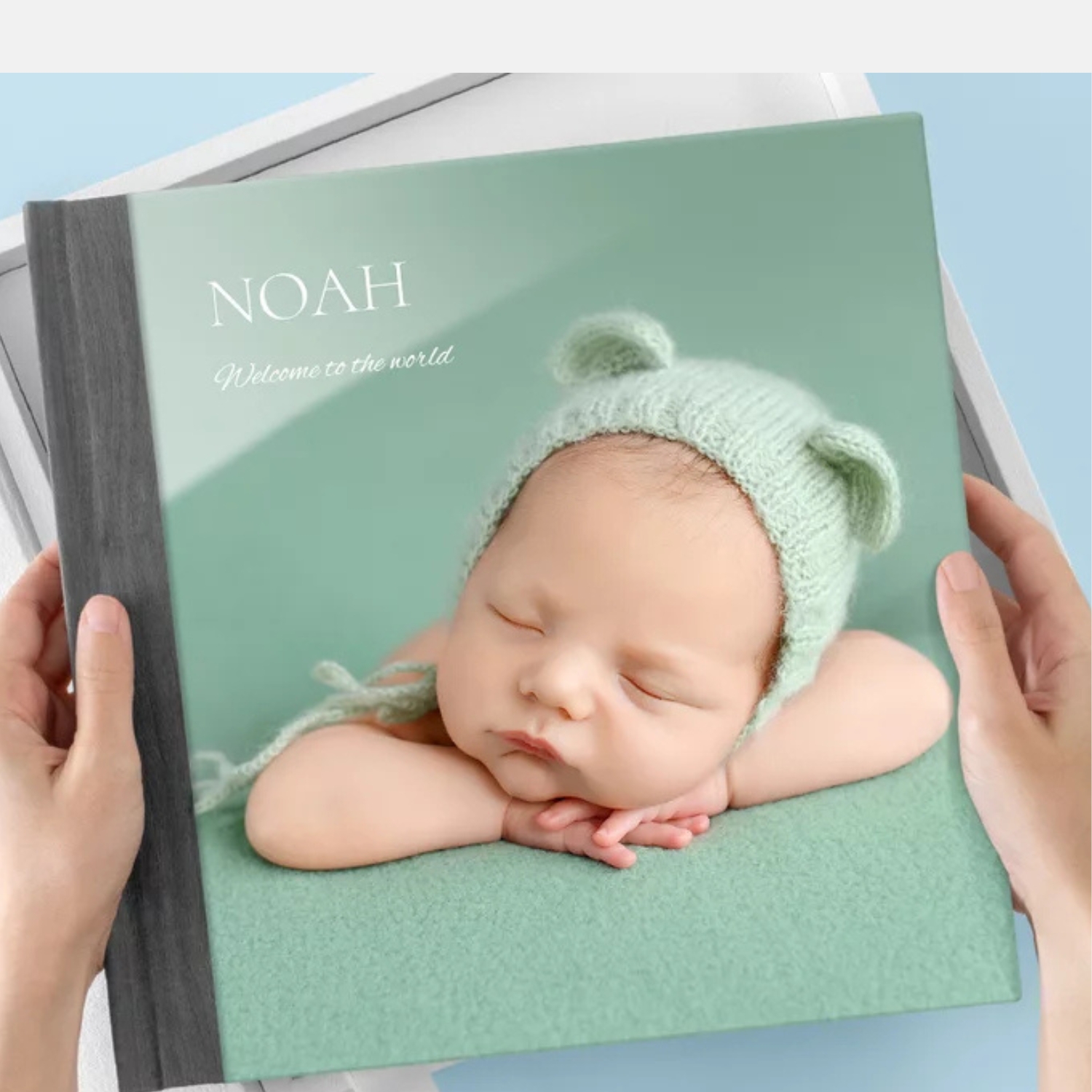 Delux fotolbumas akriliniu viršeliu + pilka oda, 21x21 formatas