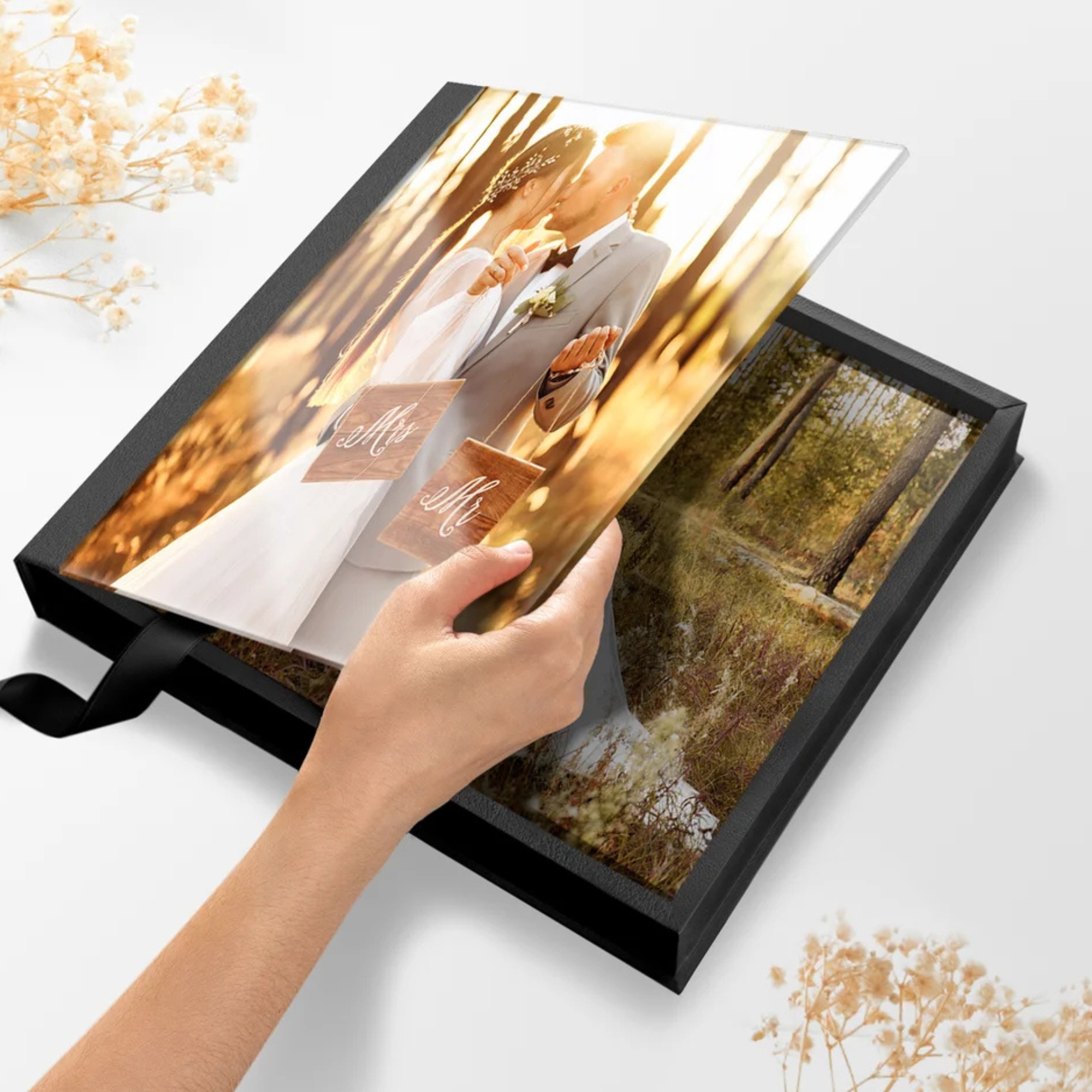 Prabangi rankų darbo dovanų dėžutė, akrilas + juoda oda, formatas 30x30