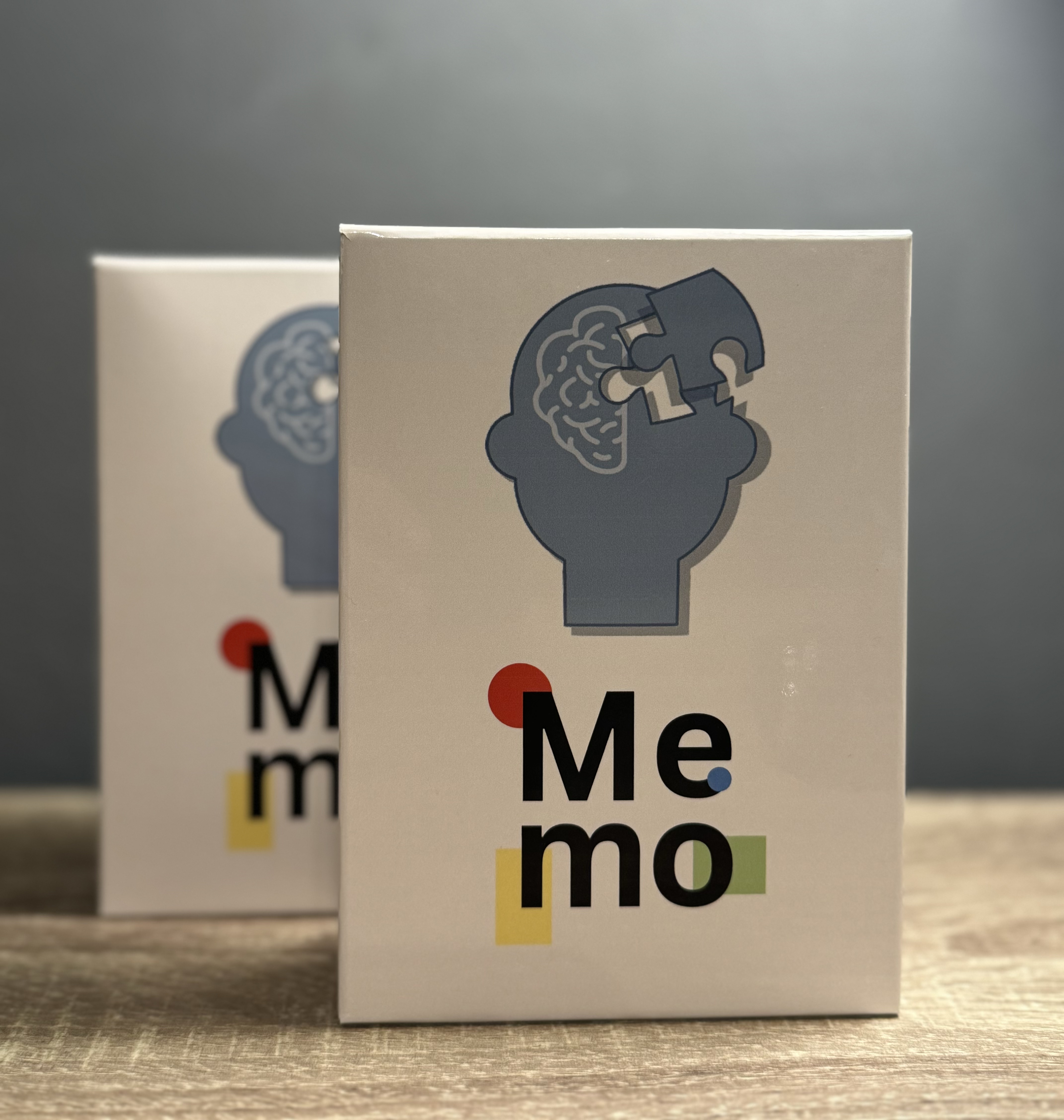 MEMO - joc de atenție și dezvoltare a memoriei