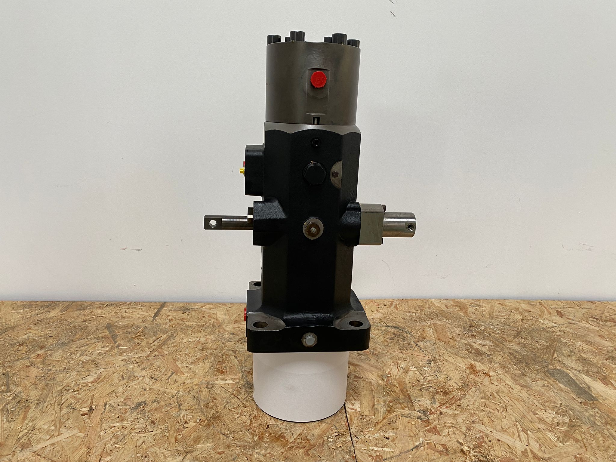 Injection Pump Wärtsila 46  -  Complete (RECONDITIONATED)