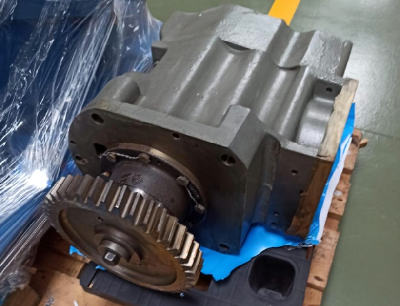Oil Injection Pump Deutz BV16M 640